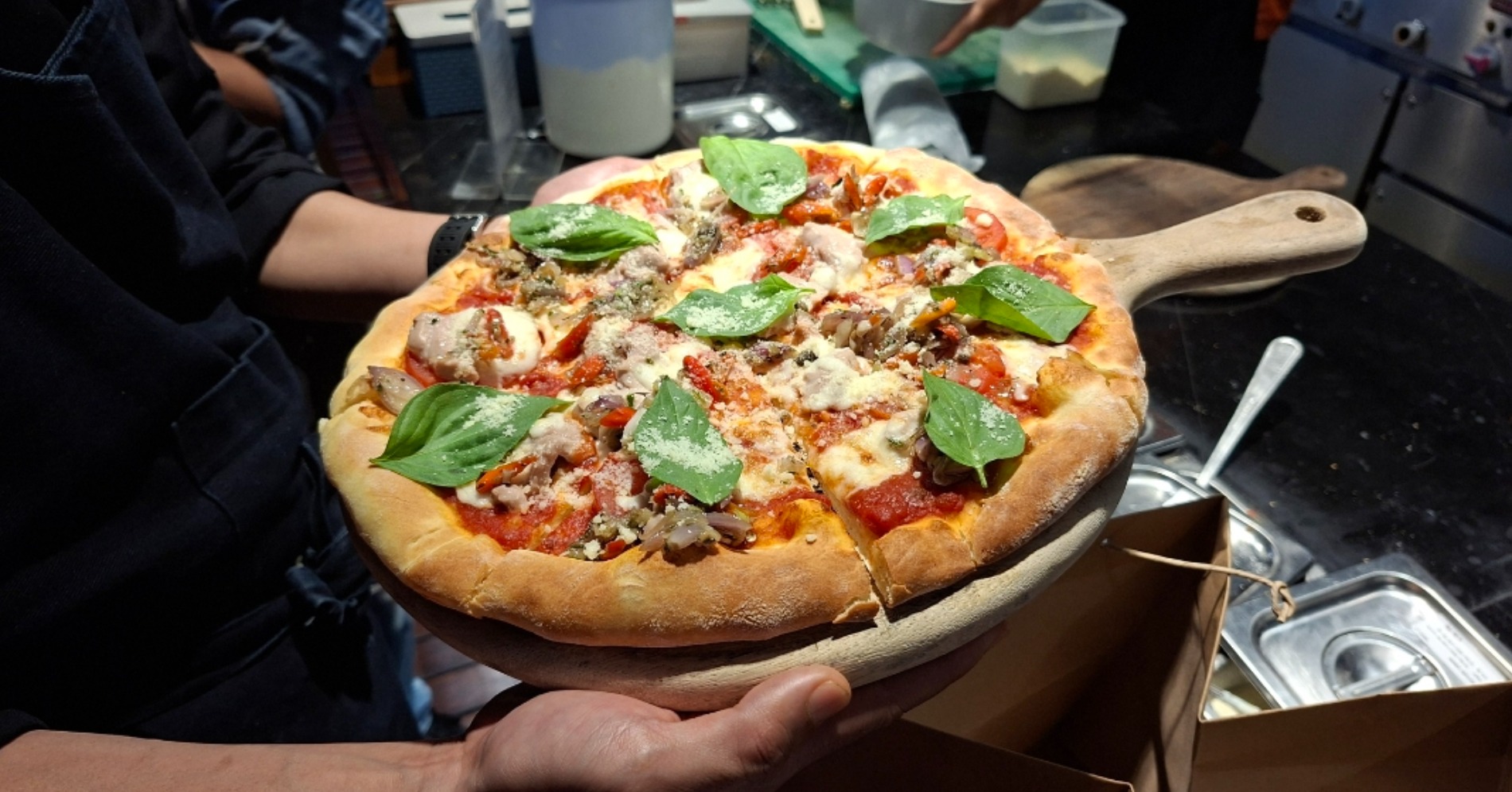 5 Panduan Praktis Bikin Pizza Ala Resto di Rumah