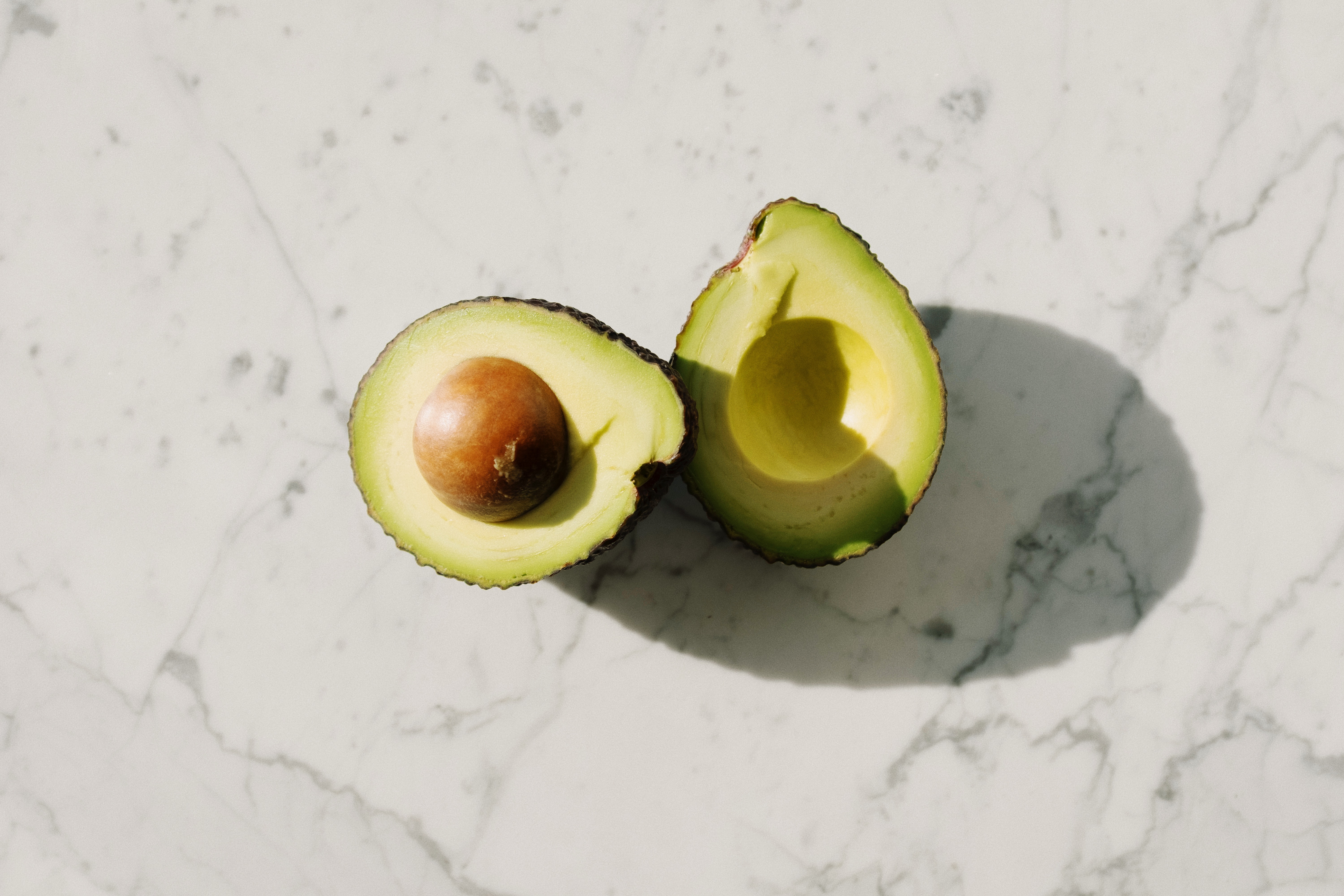 Alpukat- (Photo by ready made on Pexels) Alpukat- (Photo by ready made on Pexels)