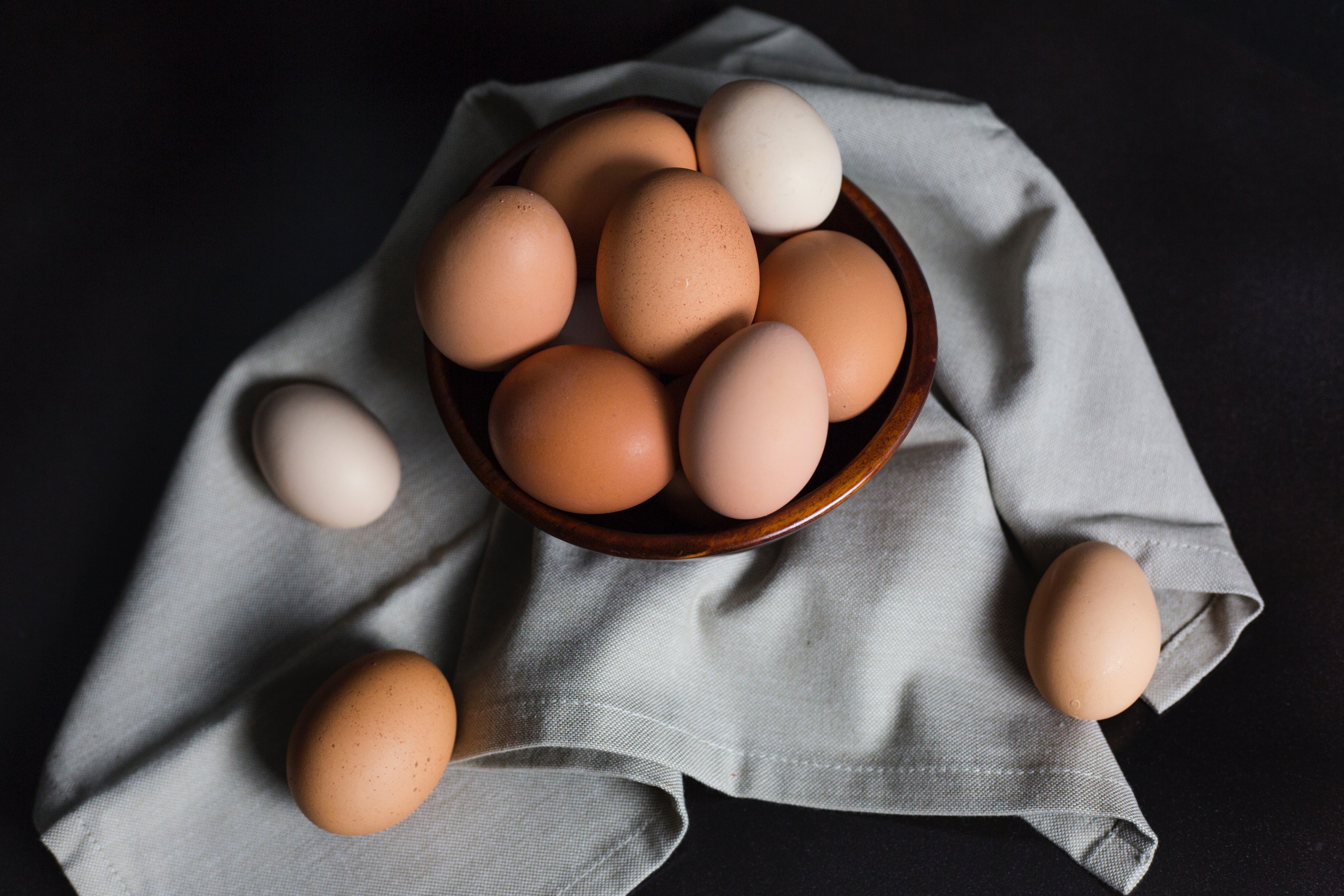 Telur- (Photo by Katherine Chase on Unsplash) Telur- (Photo by Katherine Chase on Unsplash)