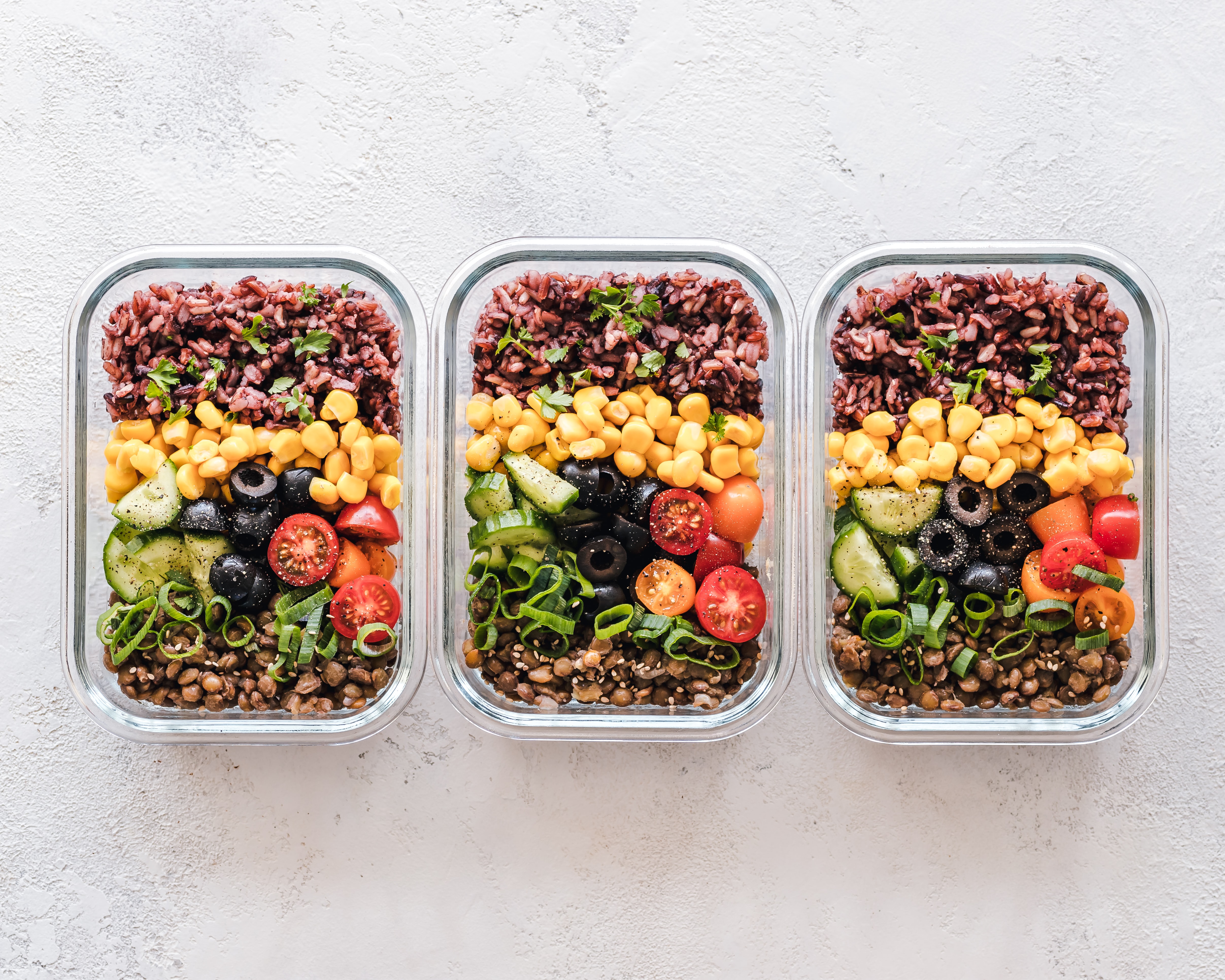 Ilustrasi food prep untuk salad. (Ella Olsson dari Unsplash) Ilustrasi food prep untuk salad. (Ella Olsson dari Unsplash)