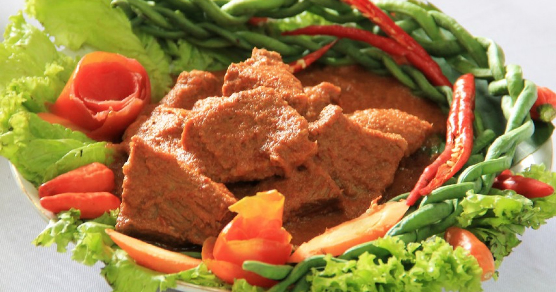 Asam Padeh Daging, Hidangan Khas Padang yang Dimasak Dian Sastrowardoyo