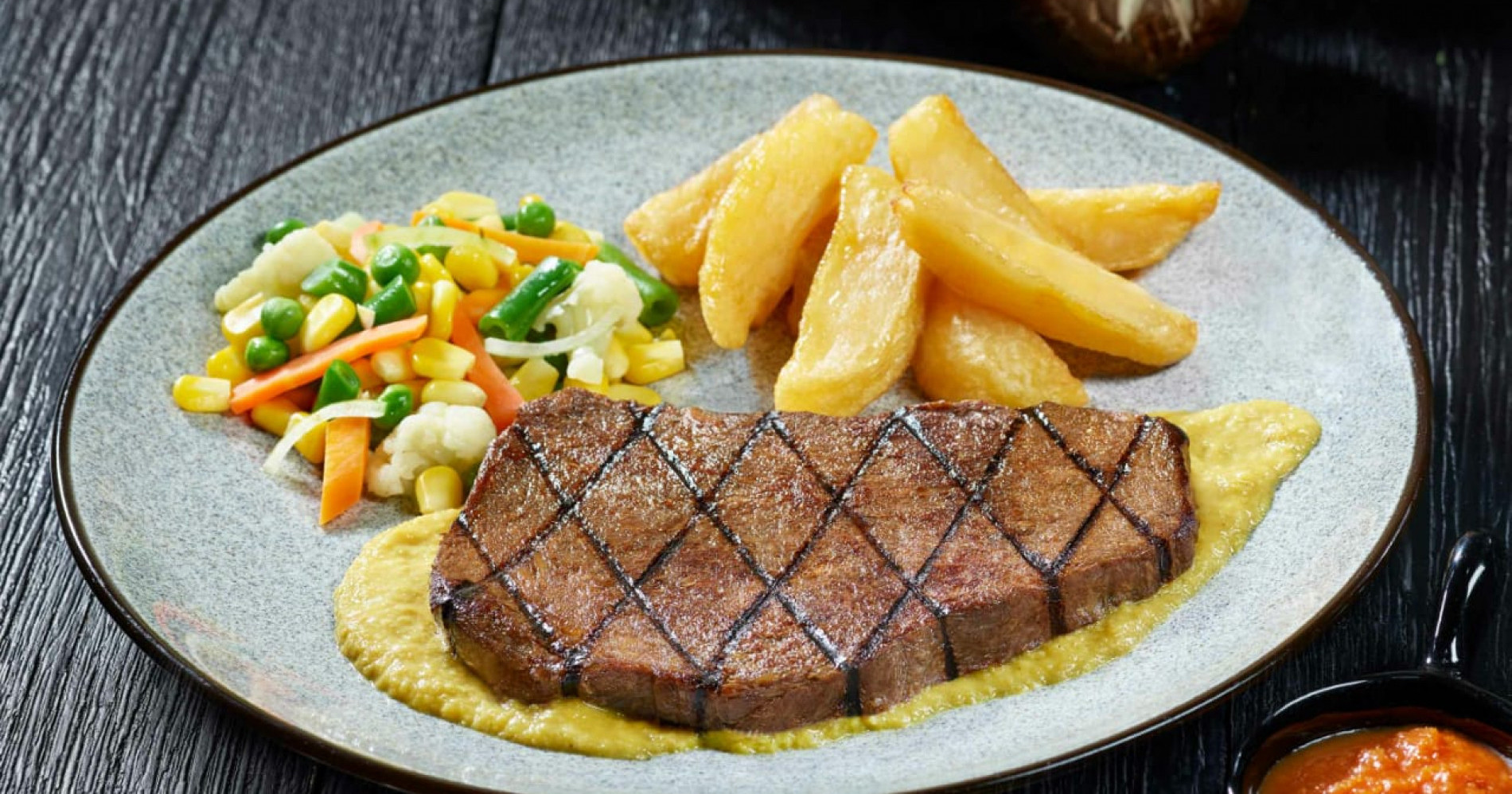 Gaya Hidup Sehat, Restoran Ini Luncurkan Menu Steak Nabati