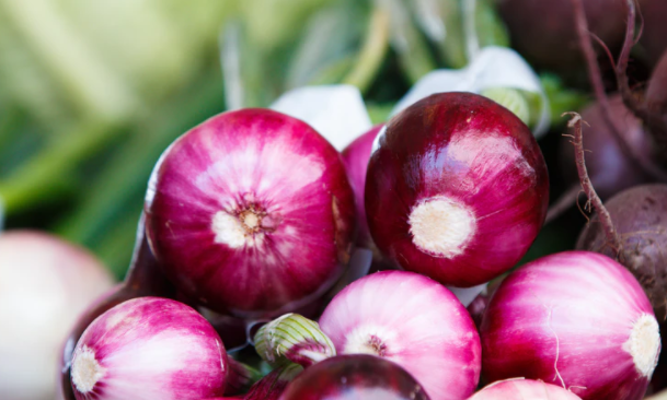 Bawang merah- Thomas Martinsen (Unsplash)
