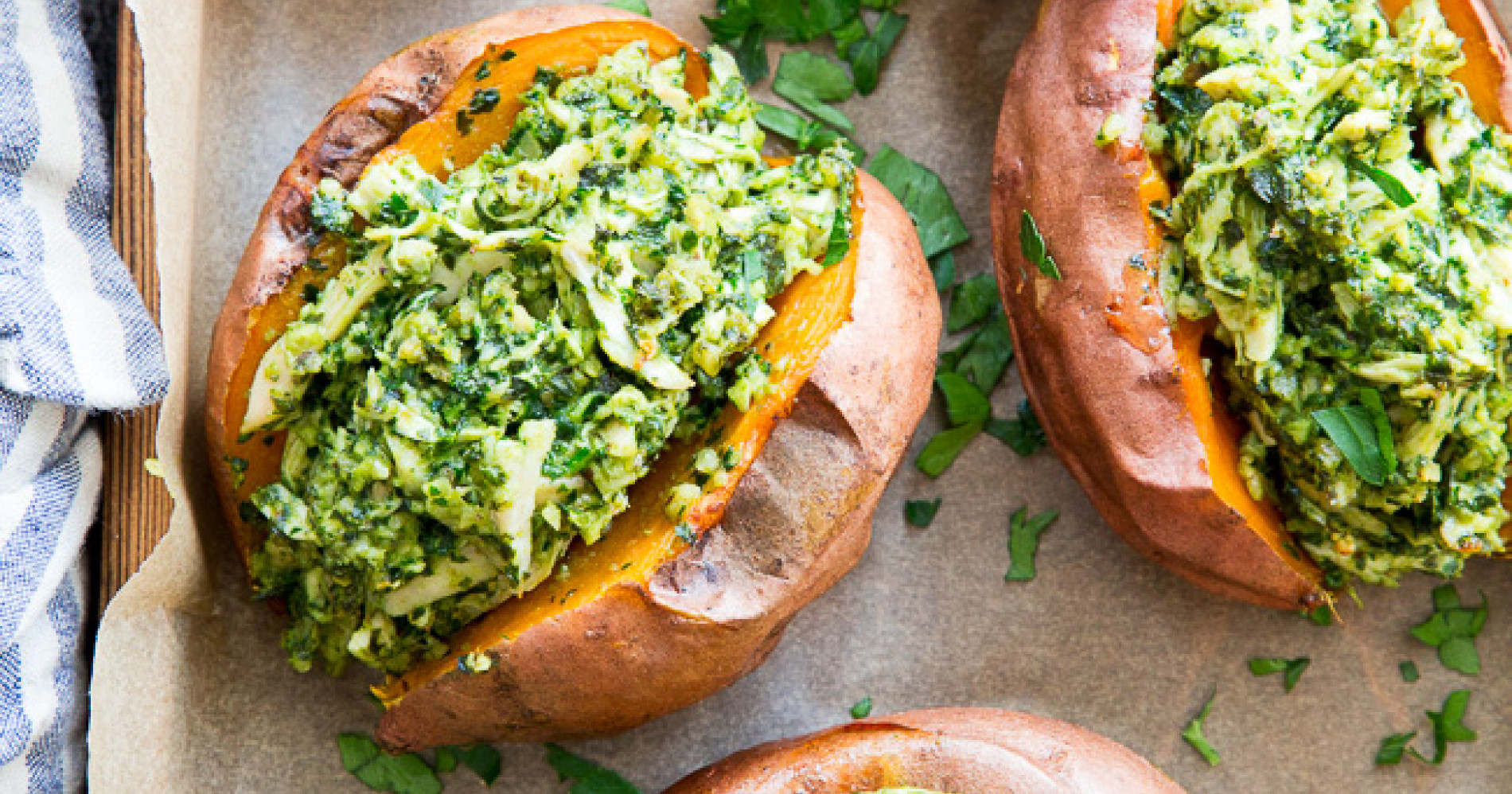 Resep Ubi Manis Isi Pesto Ayam untuk Menu Makan Malam Sehat