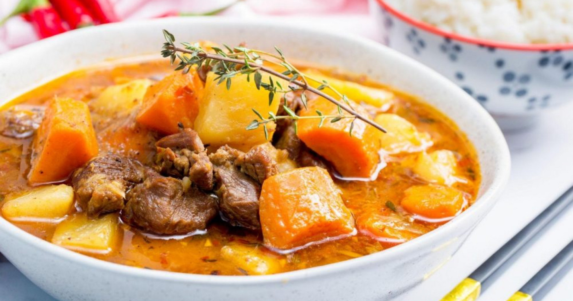 Bosan dengan Hidangan Kambing? Coba Dibikin Semur Saus Mala Yuk!