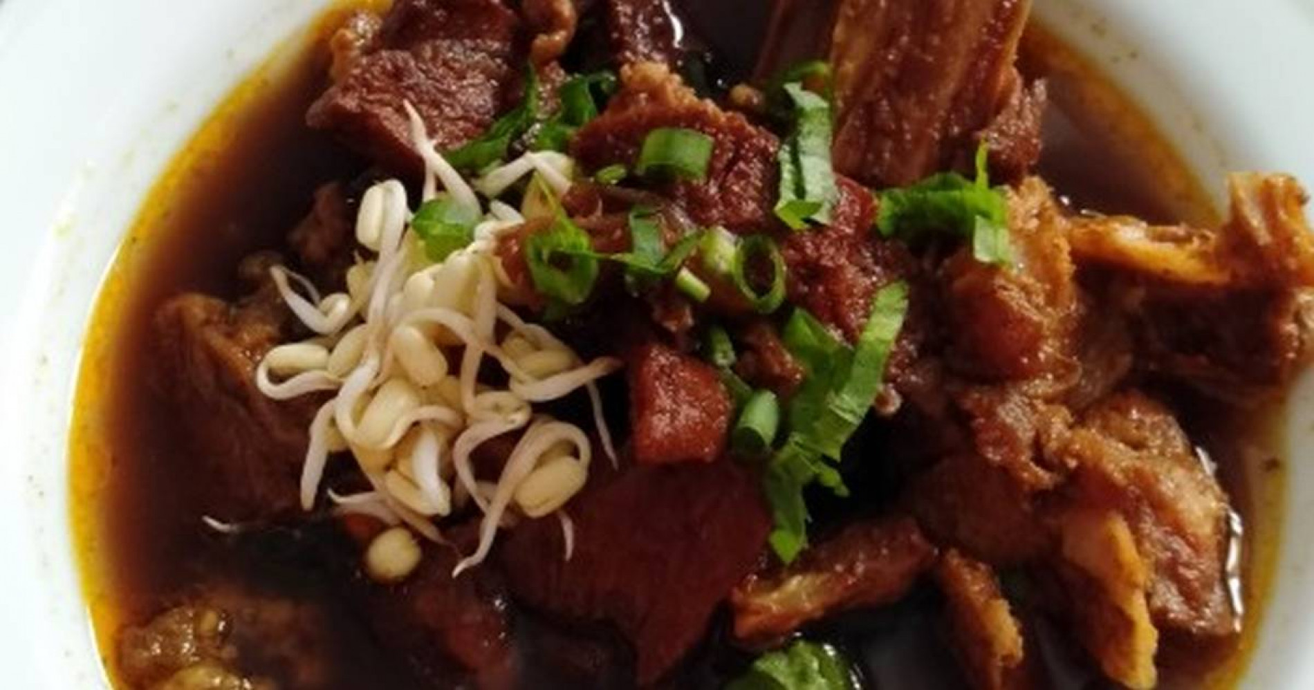 Yuk Masak Daging Kurban Jadi Rawon, Kuliner Gurih Segar Khas Jawa Timur