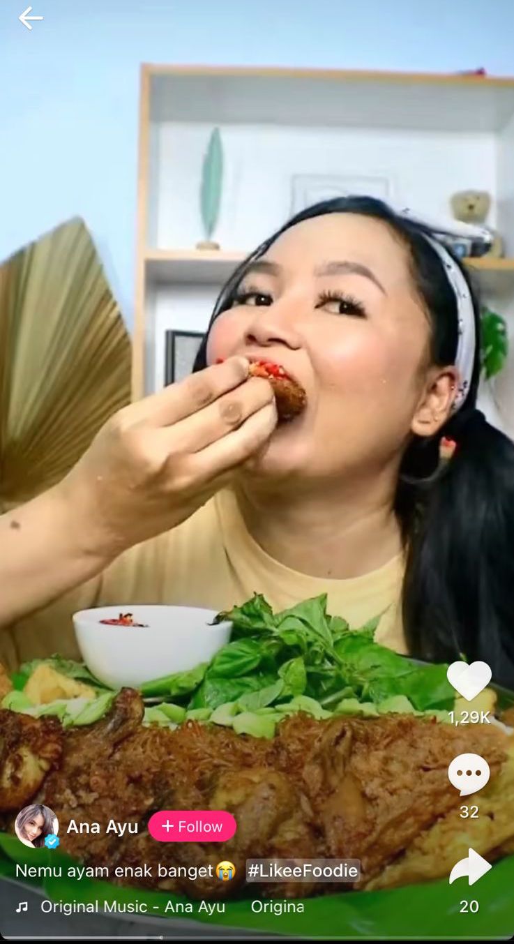 ilustrasi foodie content creator (dok. Likee) ilustrasi foodie content creator (dok. Likee)