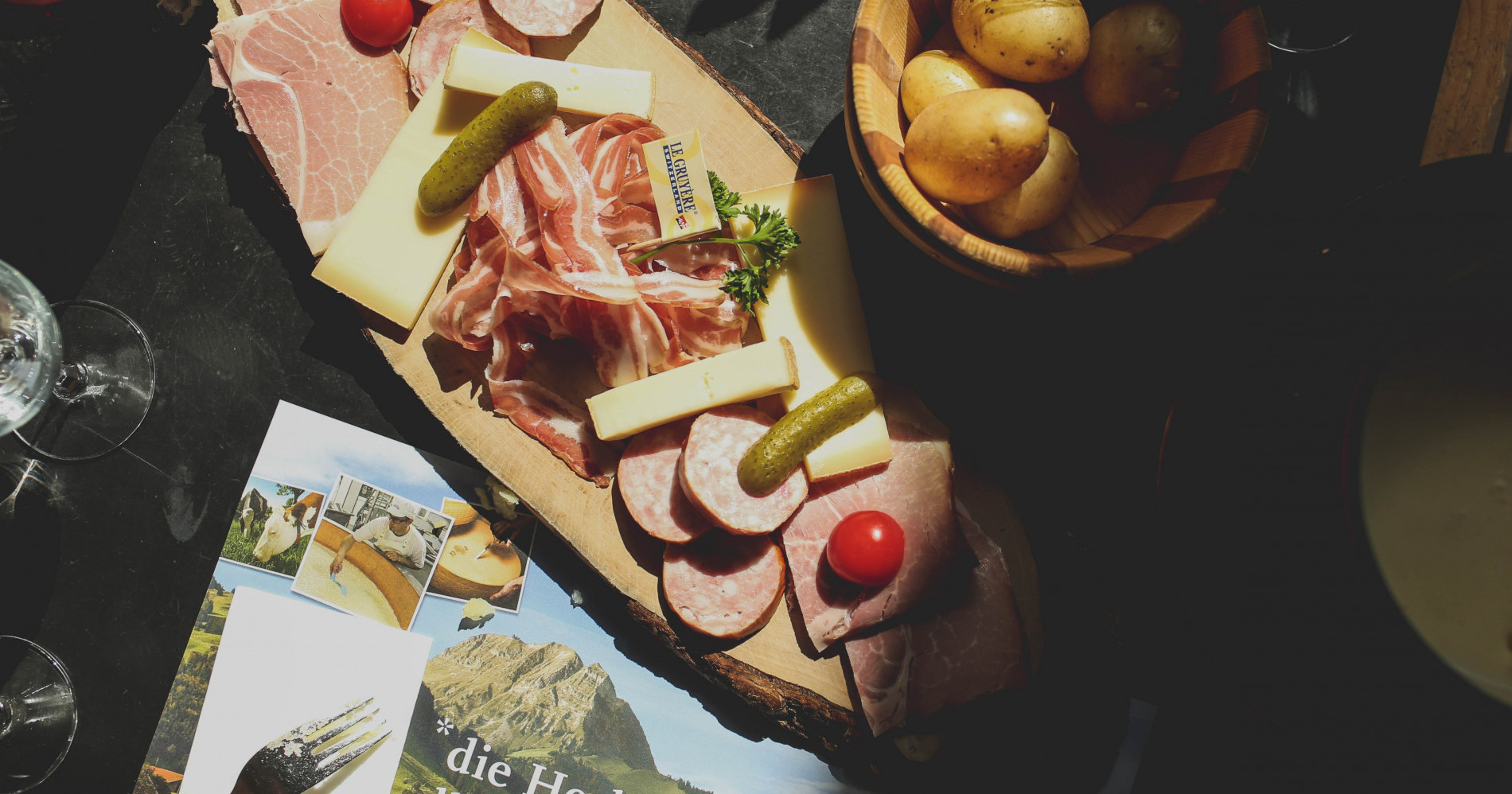 Selain Keju & Kentang, Ini 7 Makanan Tradisional khas Swiss