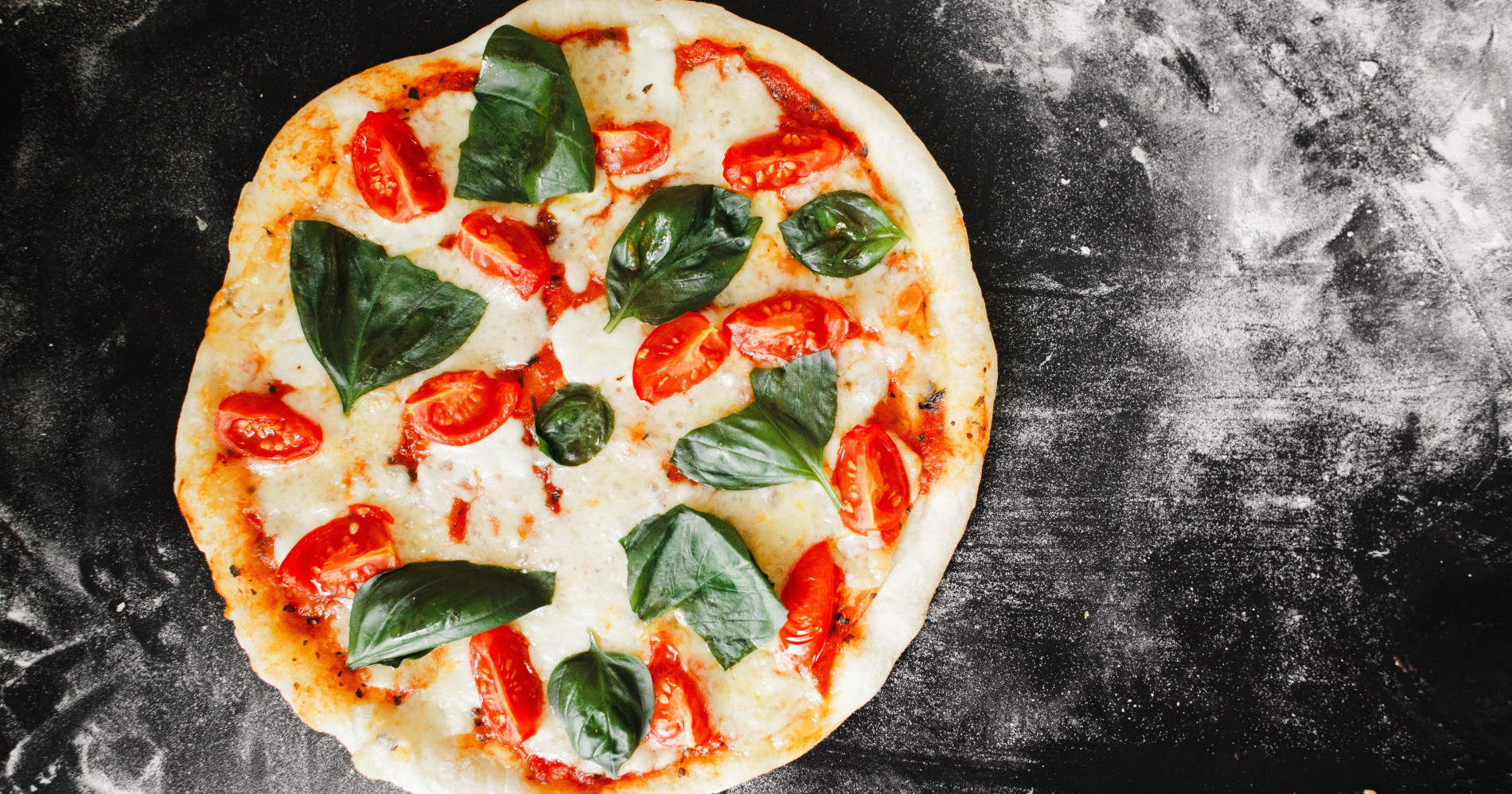 Resep Pizza Loyang ala Pizza Hut, Praktis & Mudah Dibuat
