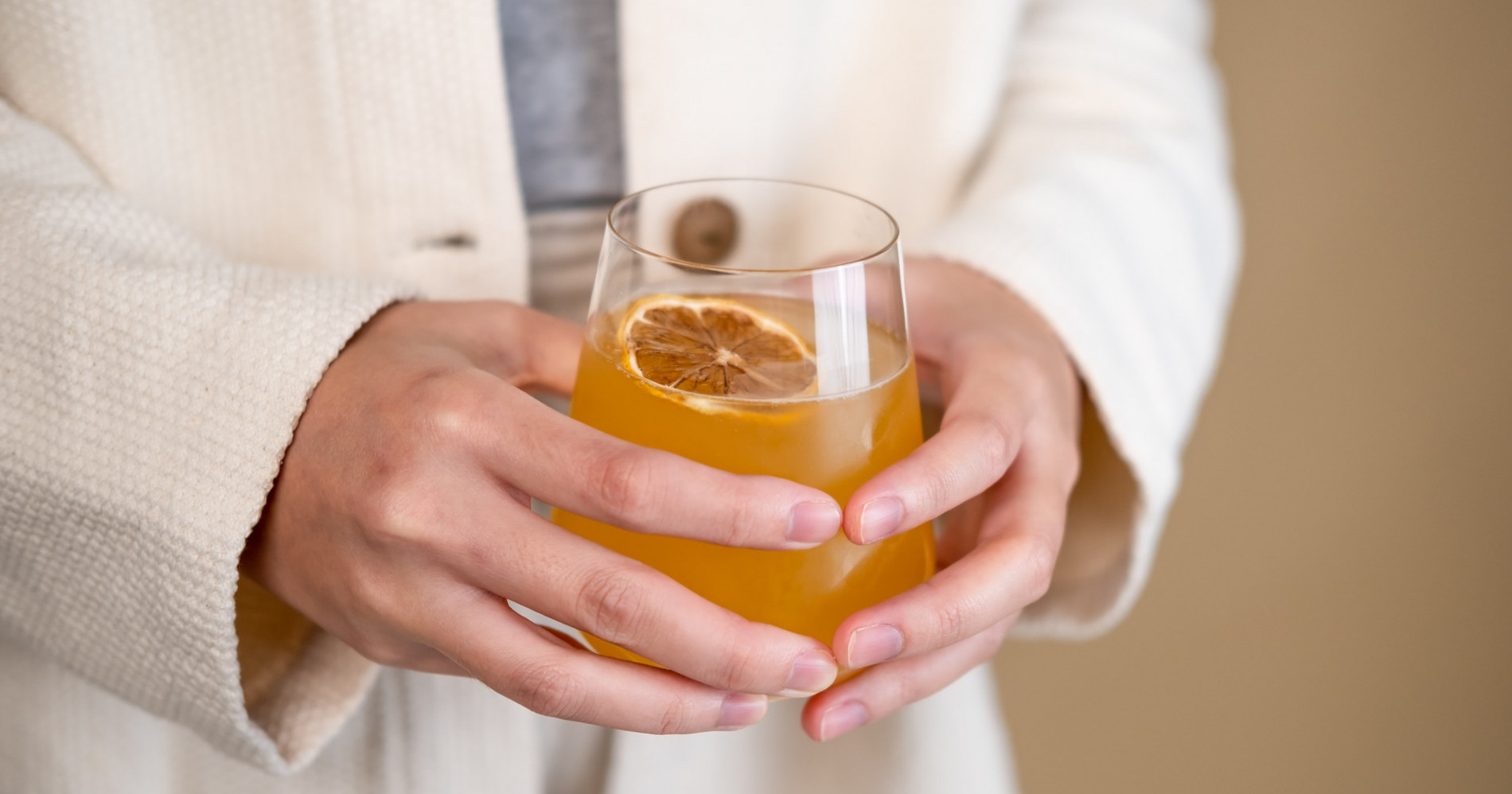 Takut Beli Minuman Manis? Yuk Buat Teh Kombucha di Rumah