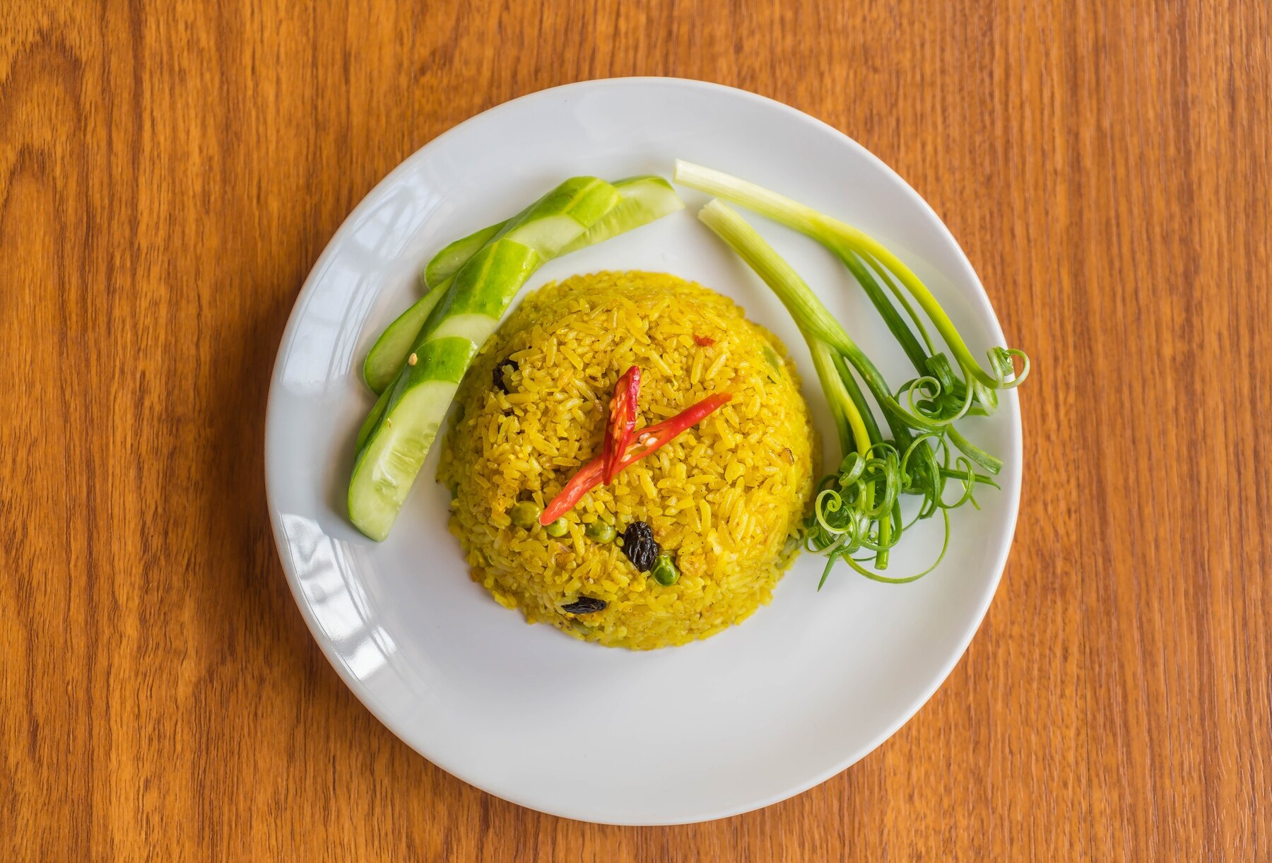 Nasi kuning (Sumber gambar : Freepik/Topntp26)