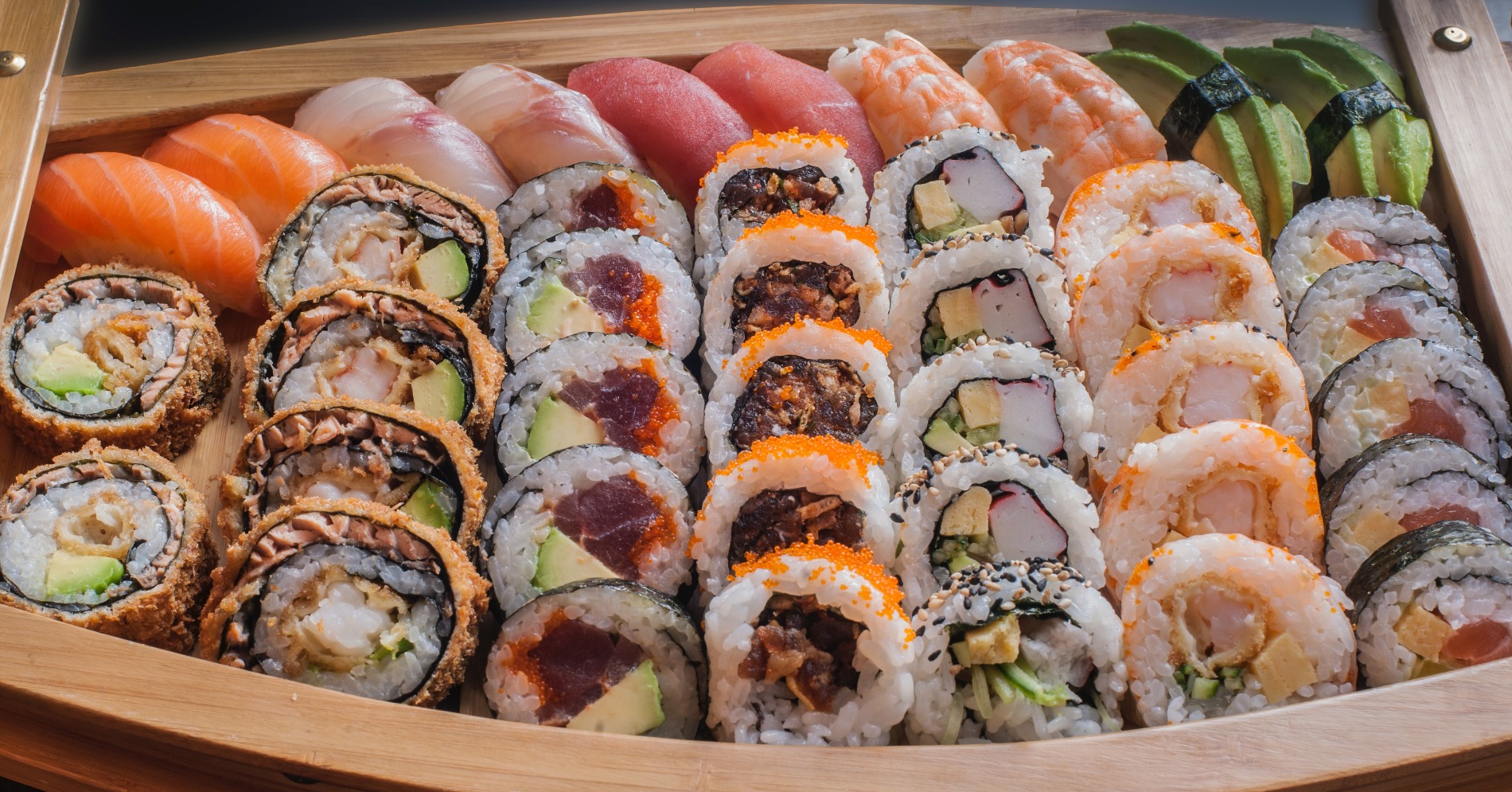 Sushi (Sumber gambar: Ricardo Bergamini/Unsplash) Sushi (Sumber gambar: Ricardo Bergamini/Unsplash)