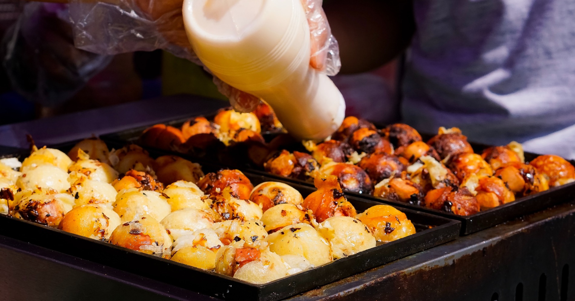 Takoyaki (Sumber gambar: Amy Suraya/Unsplash) Takoyaki (Sumber gambar: Amy Suraya/Unsplash)