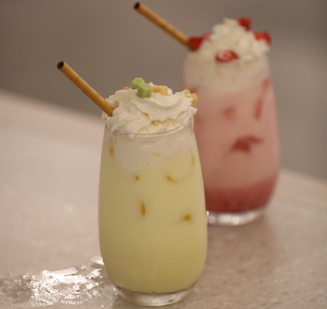 Korean Banana Milk dan Korean Strawberry Milk (Sumber gambar: Hypeabis.id/Suselo Jati)