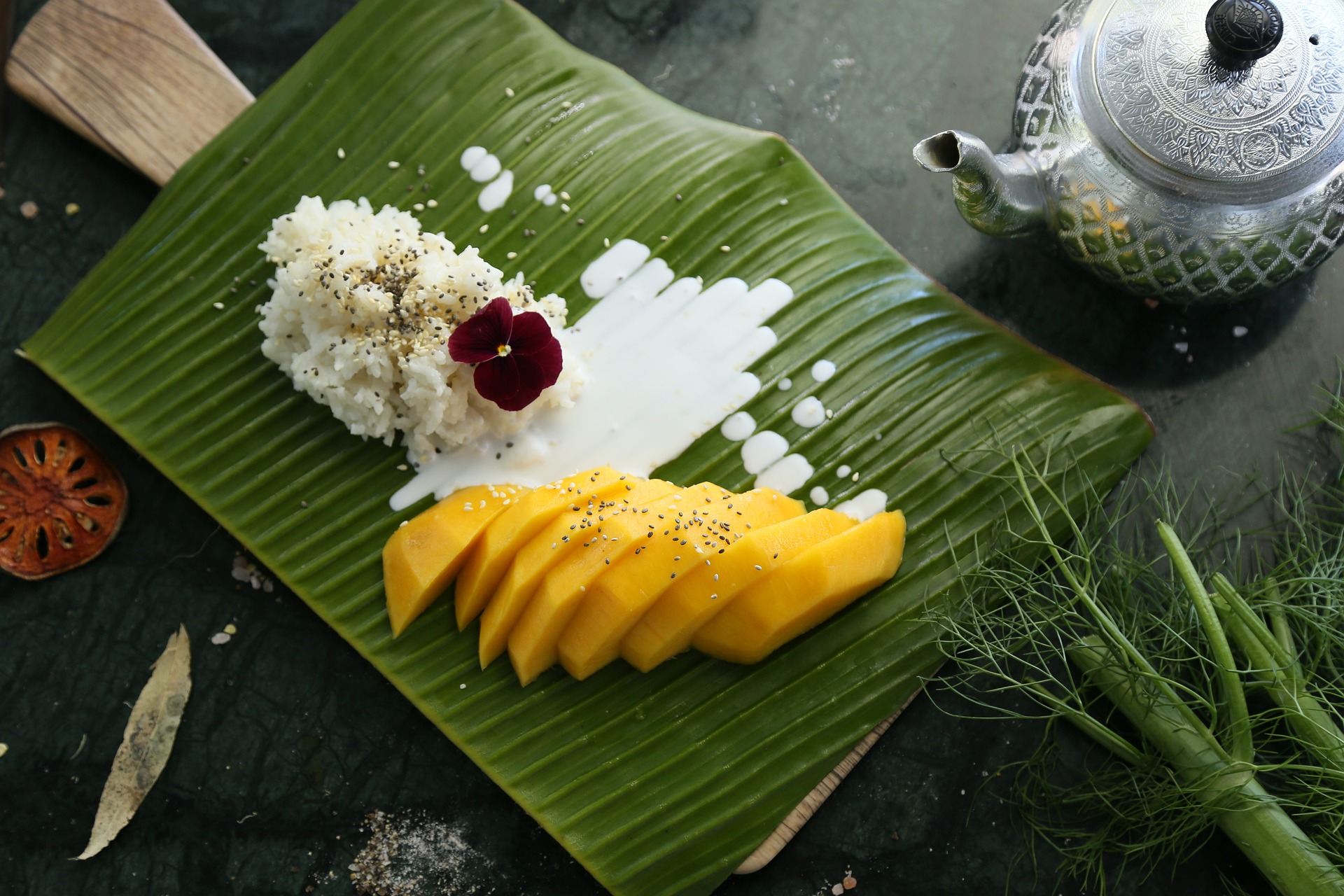 Mango Sticky Rice (Sumber gambar: Huahom/Pixabay) Mango Sticky Rice (Sumber gambar: Huahom/Pixabay)