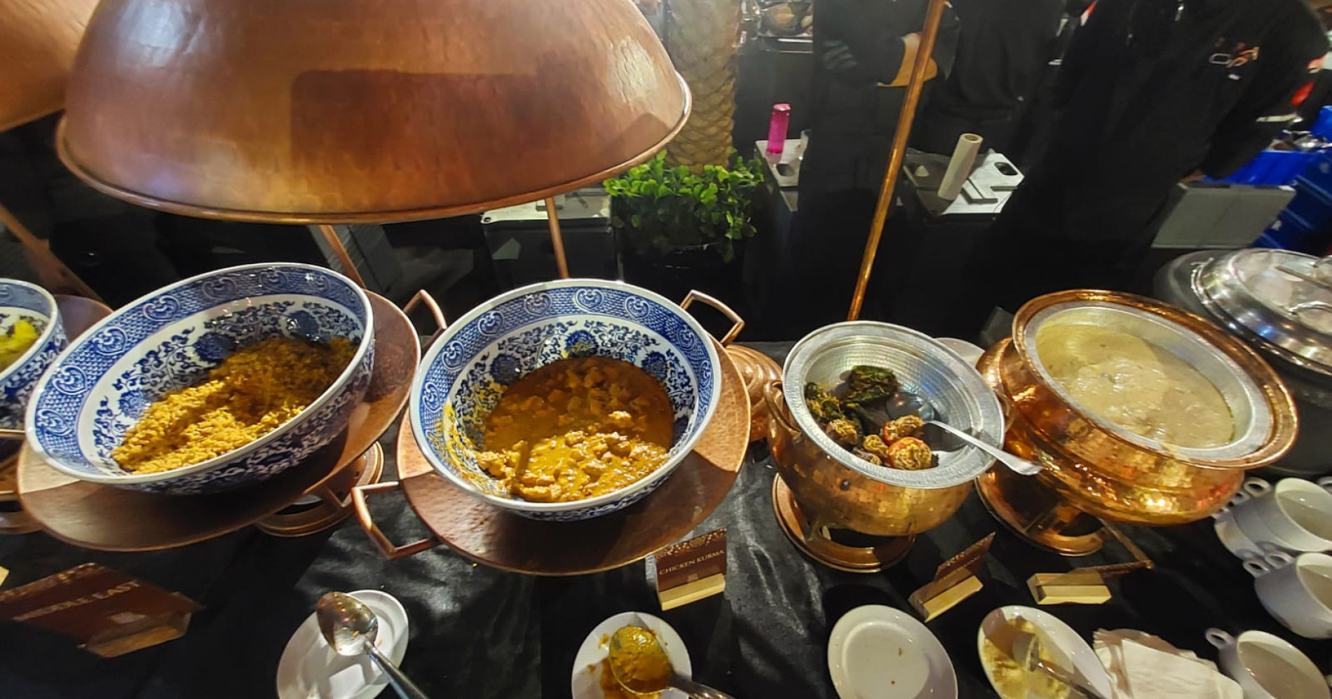 Serunya Buka Puasa Ala Timur Tengah di Ramadan Iftar Under the Stars 2023