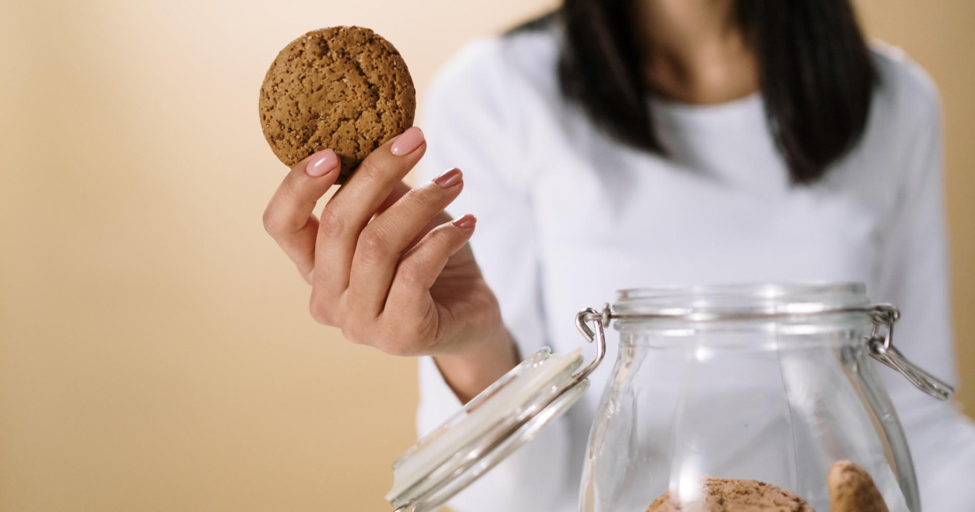 7 Cara  Menyimpan Kue Kering Tetap Renyah