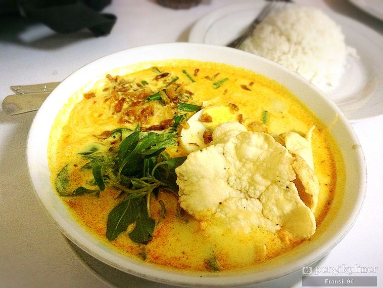 Soto Betawi H. Maruf (pergikuliner/Fransiscus) Soto Betawi H. Maruf (pergikuliner/Fransiscus)