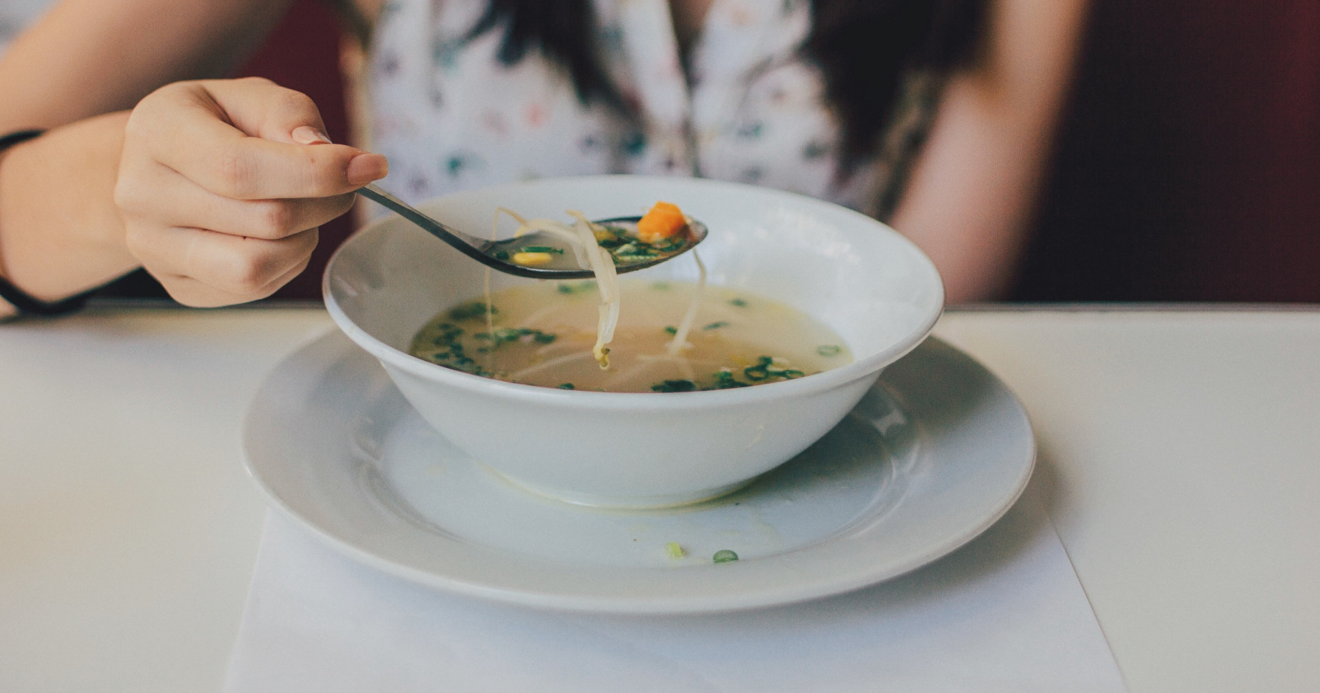 Cek Resep Soto Ayam Bening yang Mudah dan Enak