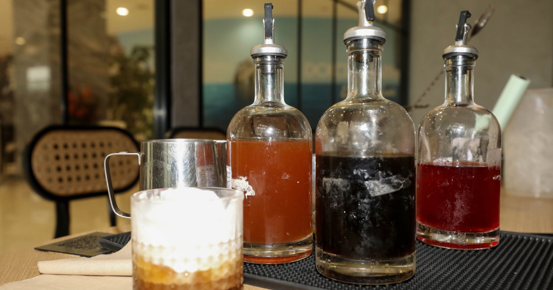 Yuk Berkreasi Membuat Cloud Brew dan Pink Cream Berry Ala Kopi Kenangan