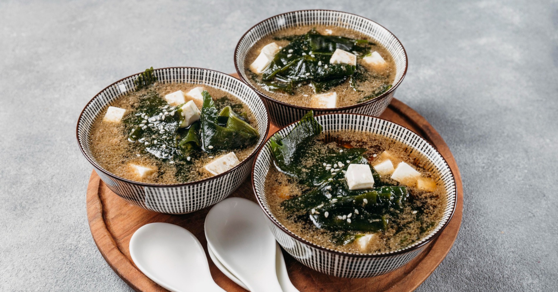3 Resep Sup Rumput Laut Khas Korea, Biasa Disajikan saat Ulang Tahun