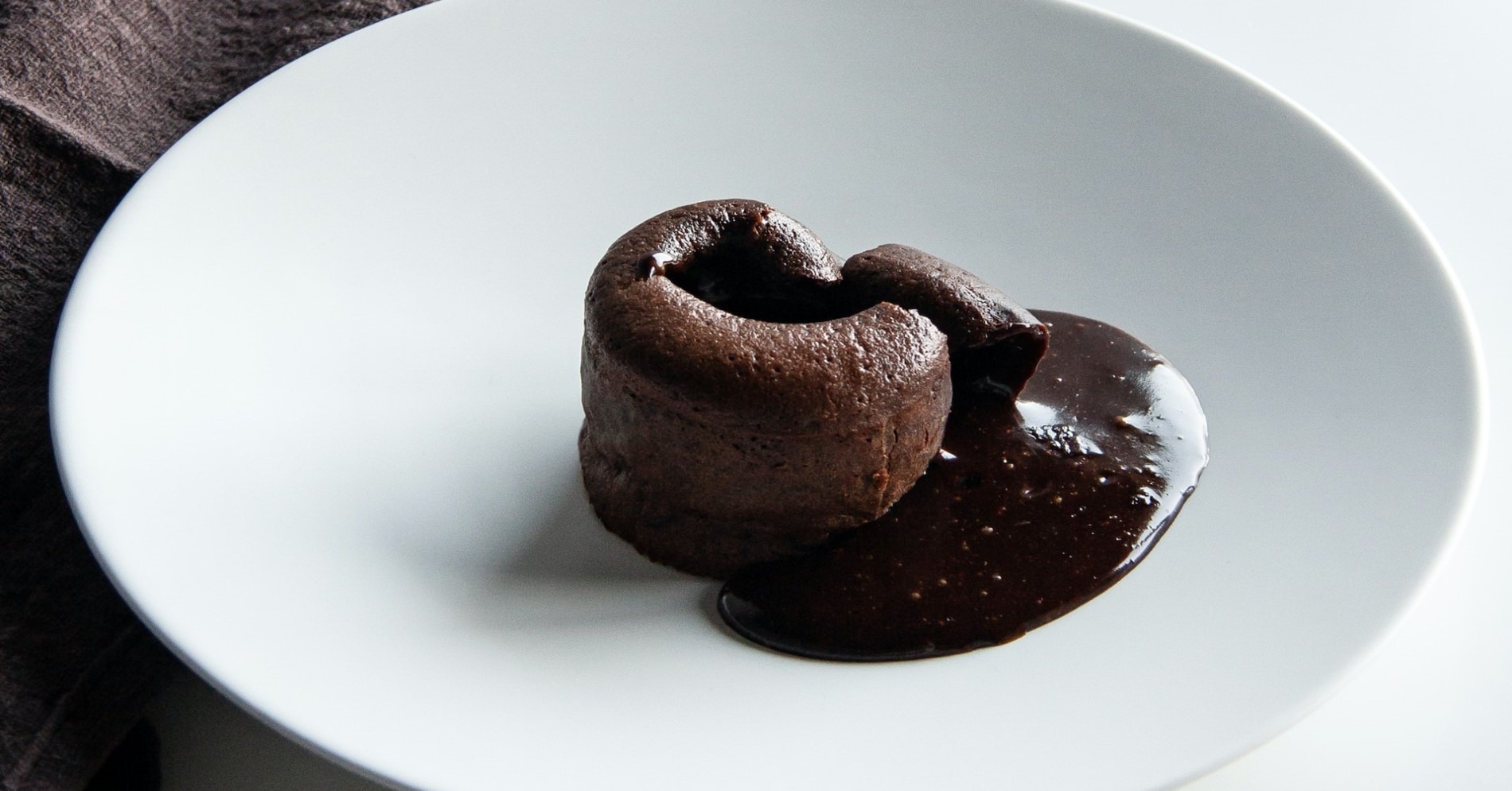 Resep Lava Cake isi Choco Cadbury yang Manis dan Lumer di Mulut