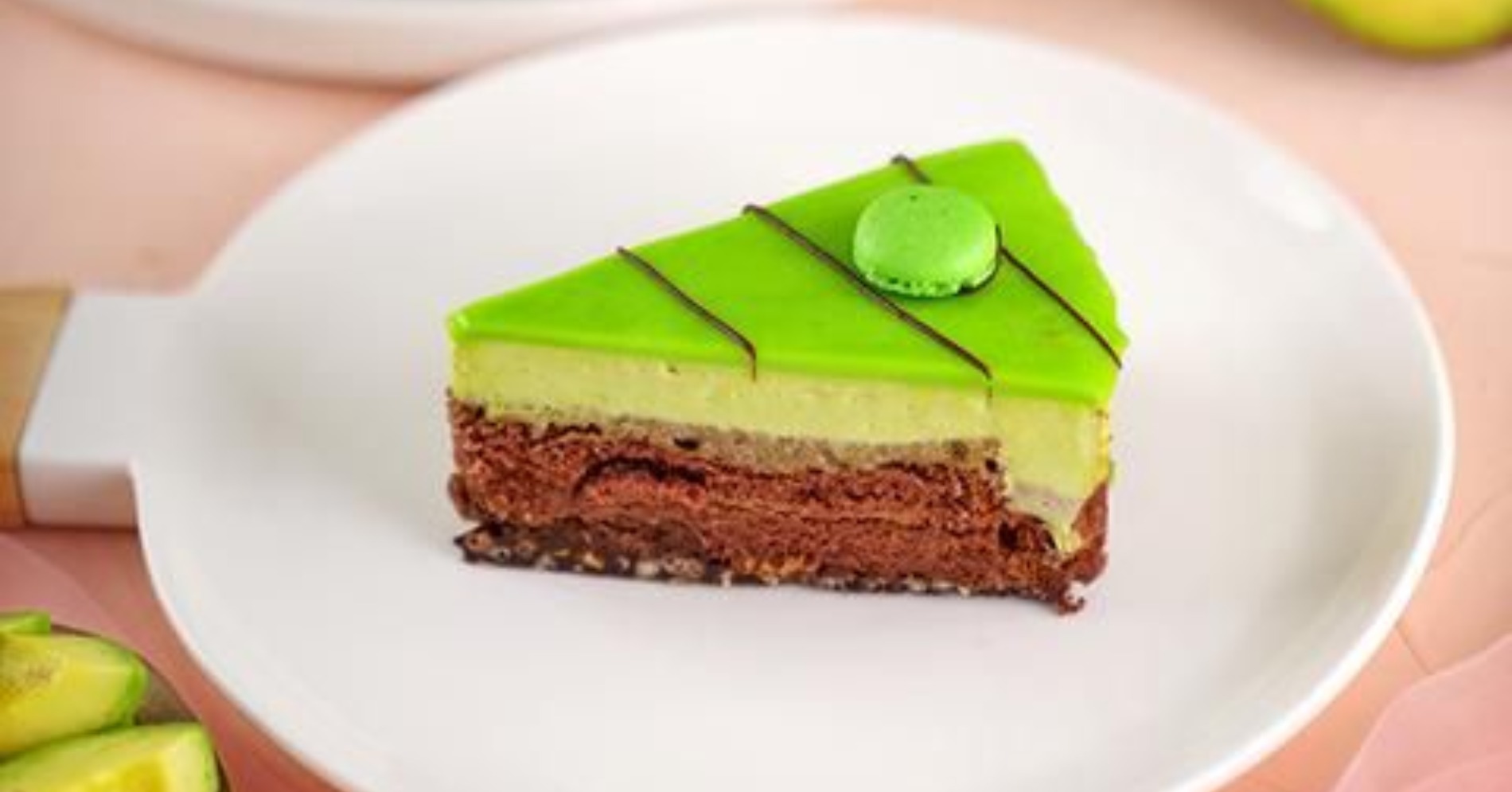 Avocado Genoise Cake (Sumber gambar: Dok. The Harvest) Avocado Genoise Cake (Sumber gambar: Dok. The Harvest)