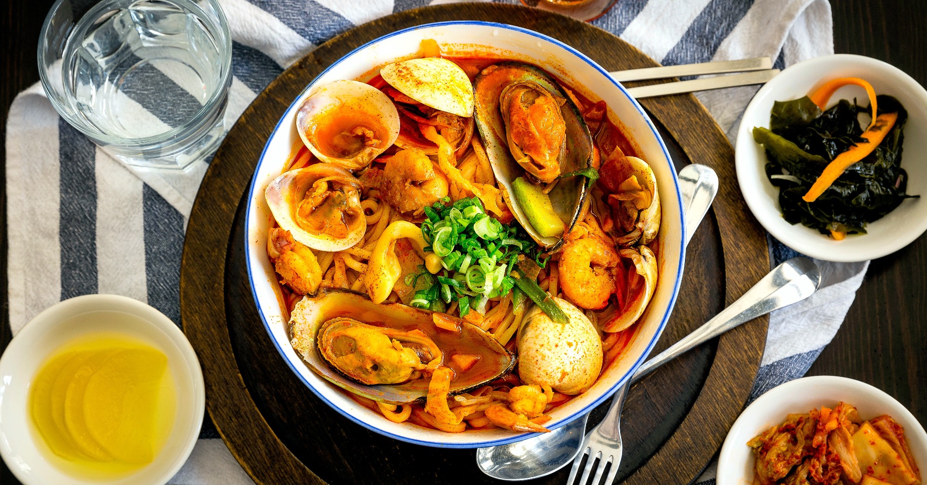Resep Jjampong Khas Korea, Kenikmatan Sensasi Pedas yang Memikat Lidah