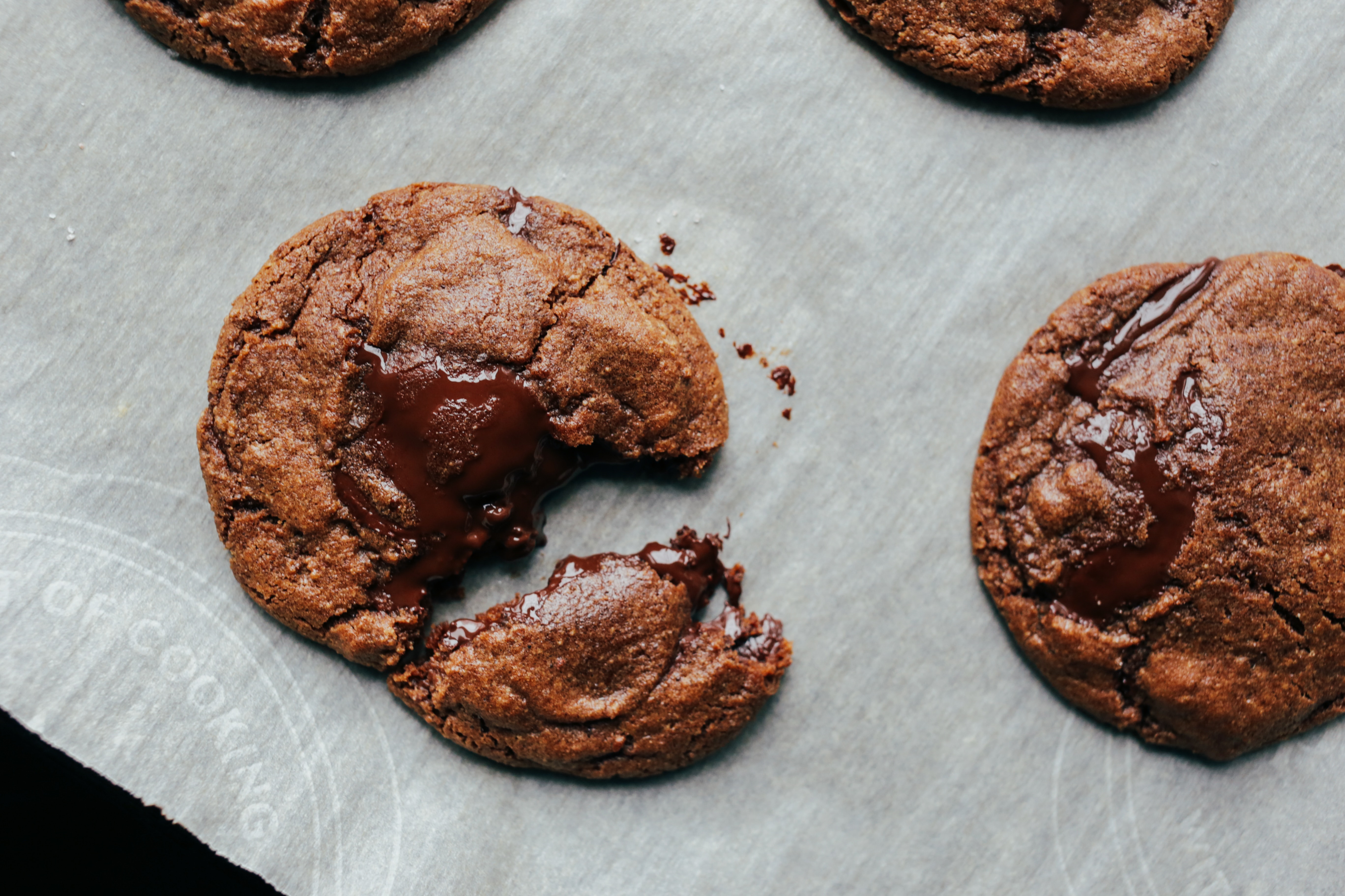 Bisa 'Meledak', Ini Resep Bikin Cookie Bomb Fudgybro yang Viral di Tiktok