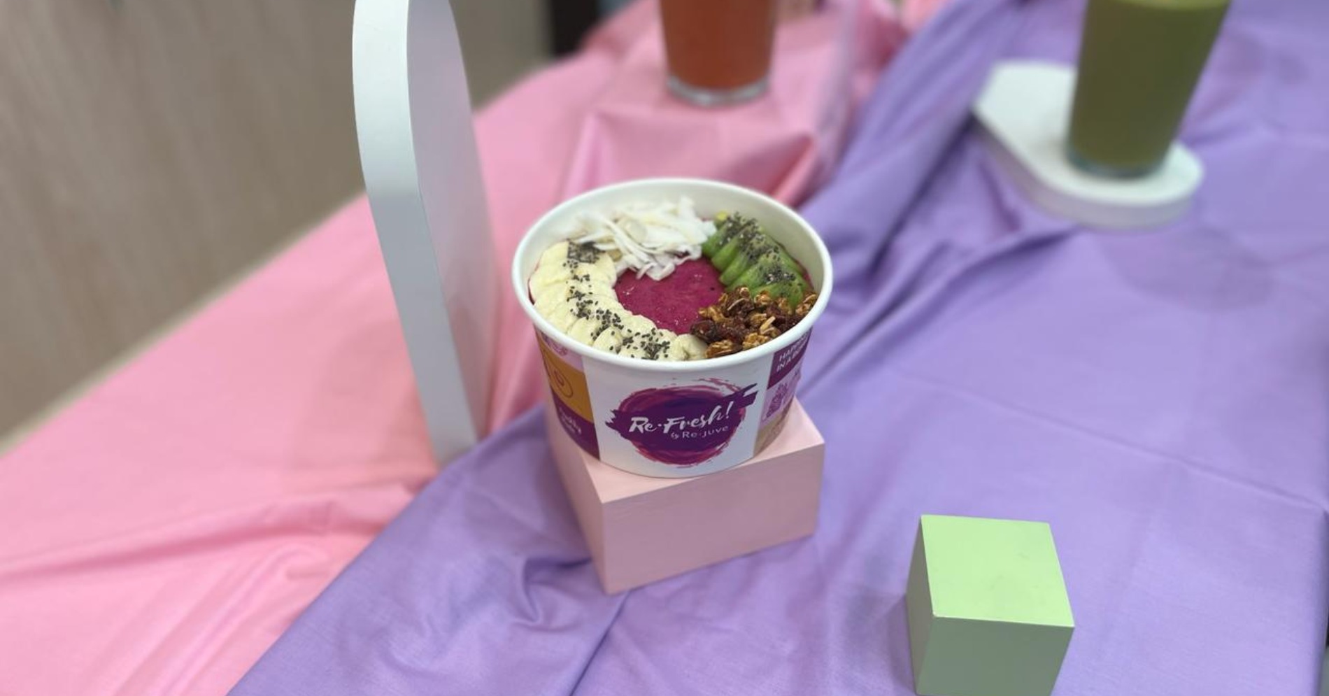 Mencicipi Segarnya Smoothies Bowl dari Refresh by Re.juve&nbsp;