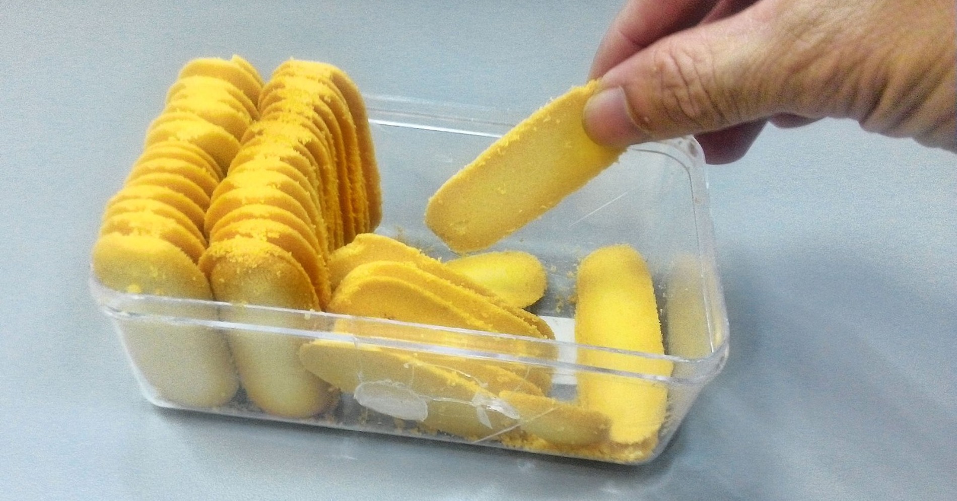 Sajian Khas Imlek, Resep Lidah Kucing yang Renyah & Lumer di Mulut