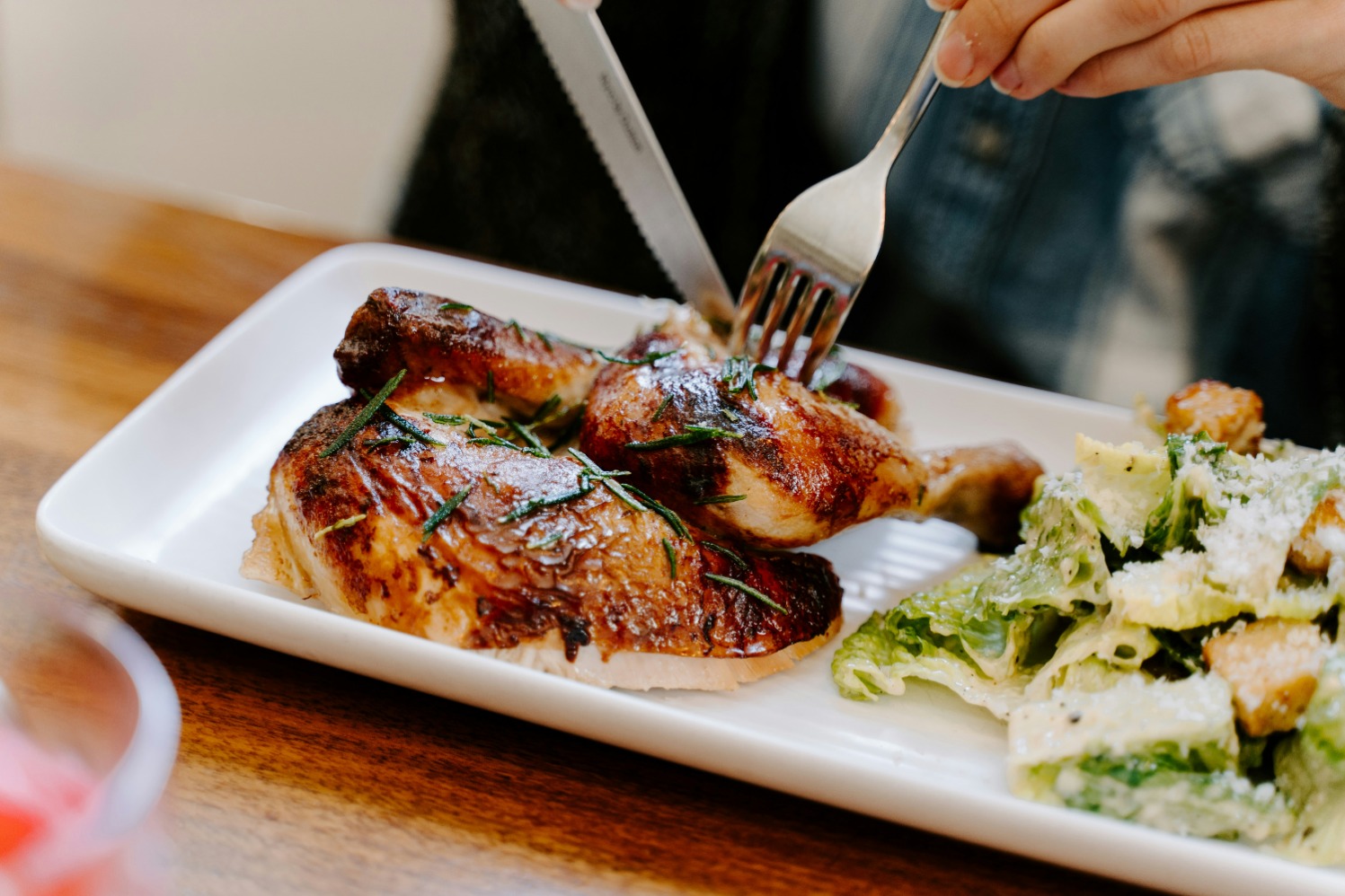 Ilustrasi ayam panggang. (Sumber gambar: Angela Bailey/Unsplash) Ilustrasi ayam panggang. (Sumber gambar: Angela Bailey/Unsplash)