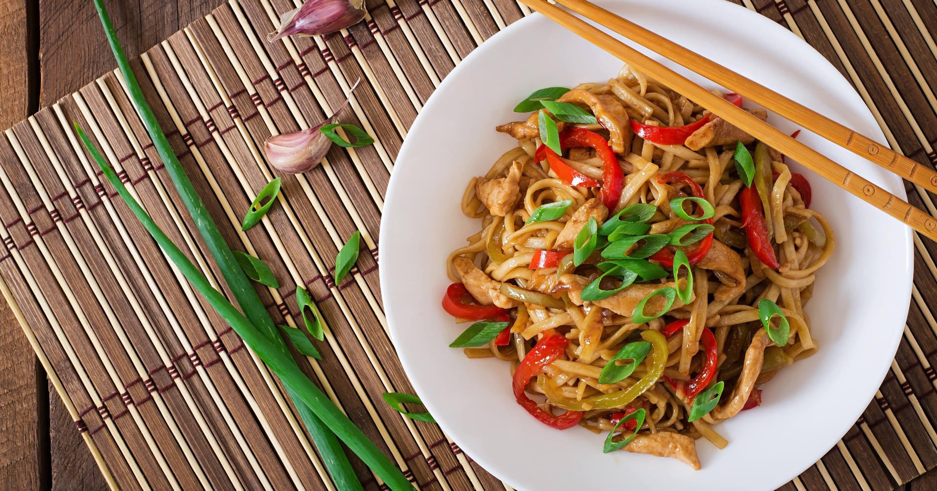 Resep Mi Chili Oil, Coba Bikin Sendiri di Rumah Yuk!