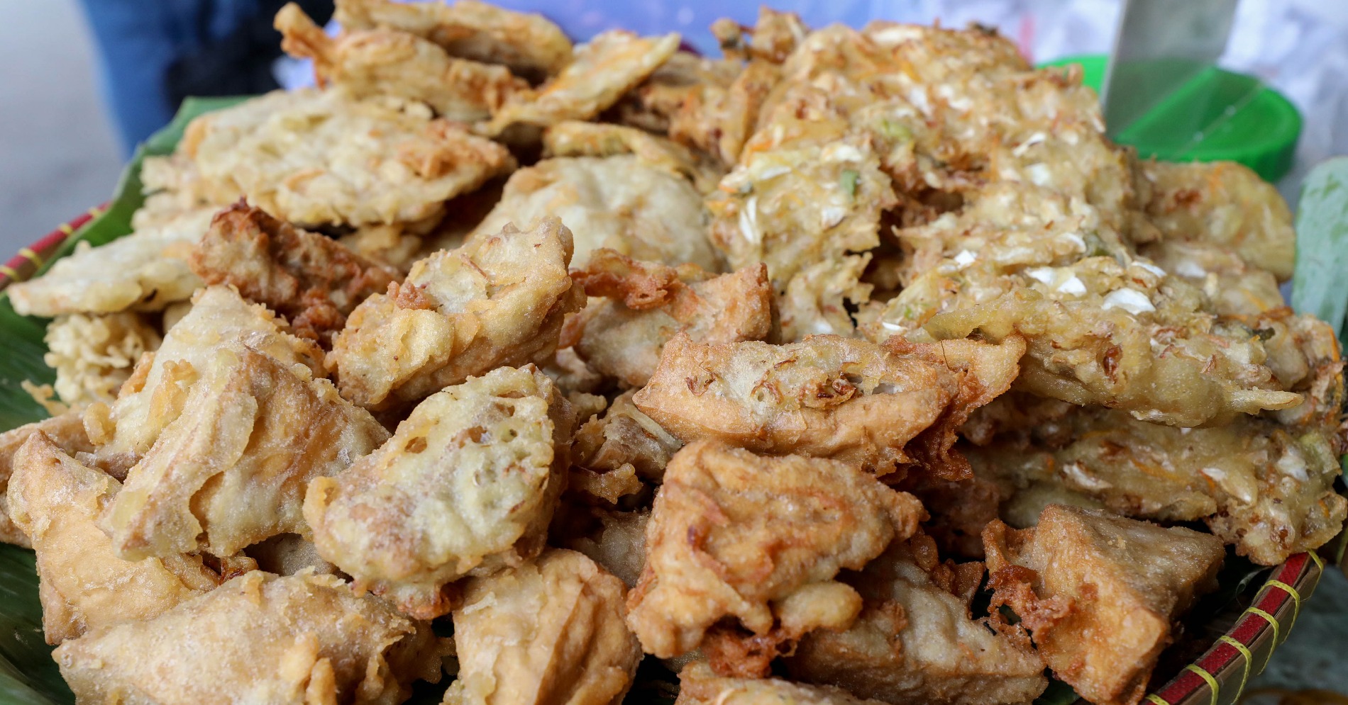 Tahu isi sebagai menu buka puasa (Sumber foto: JIBI/Bisnis/Eusebio Chrysnamurti)