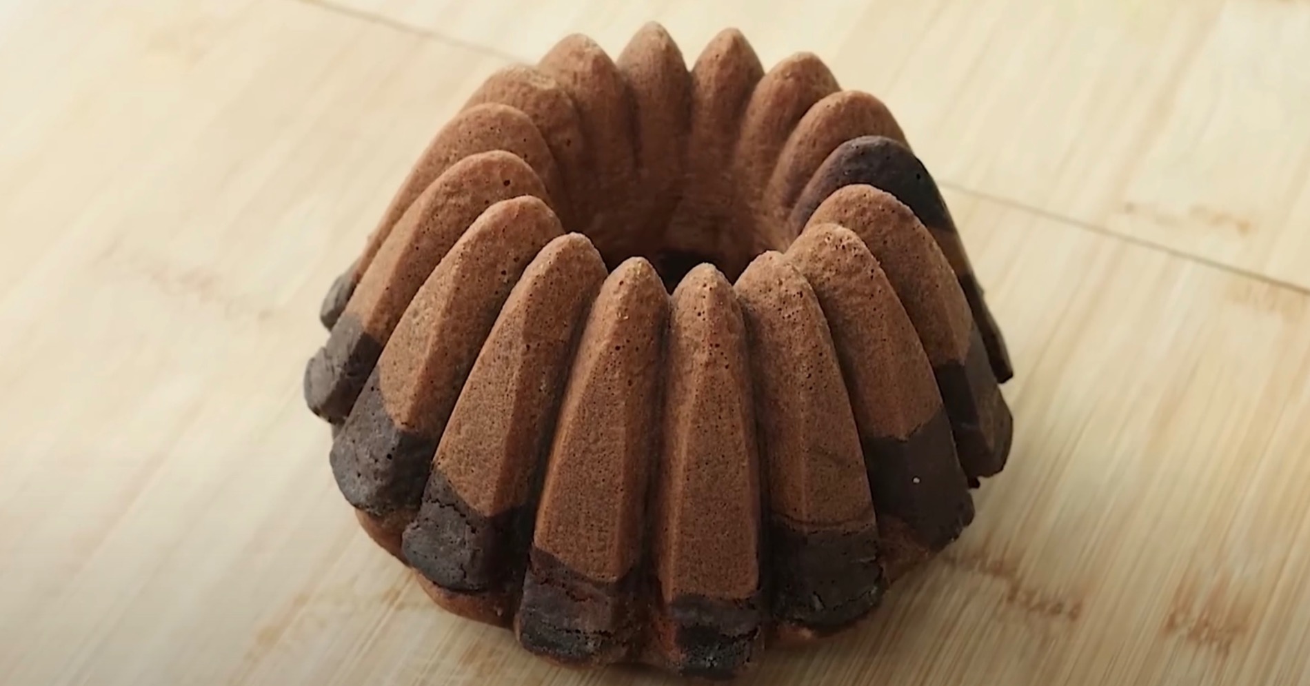 Resep Marble Cake Lembut Anti Gagal Ala Chef Devina Hermawan