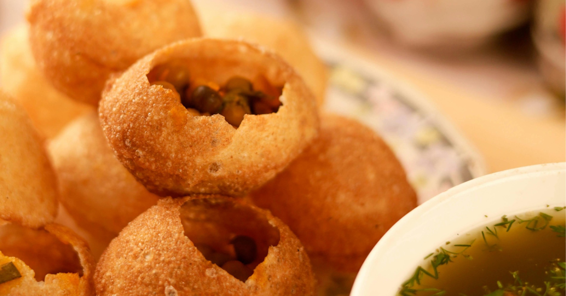 7 Rekomendasi Street Food Populer India yang Wajib Dicoba