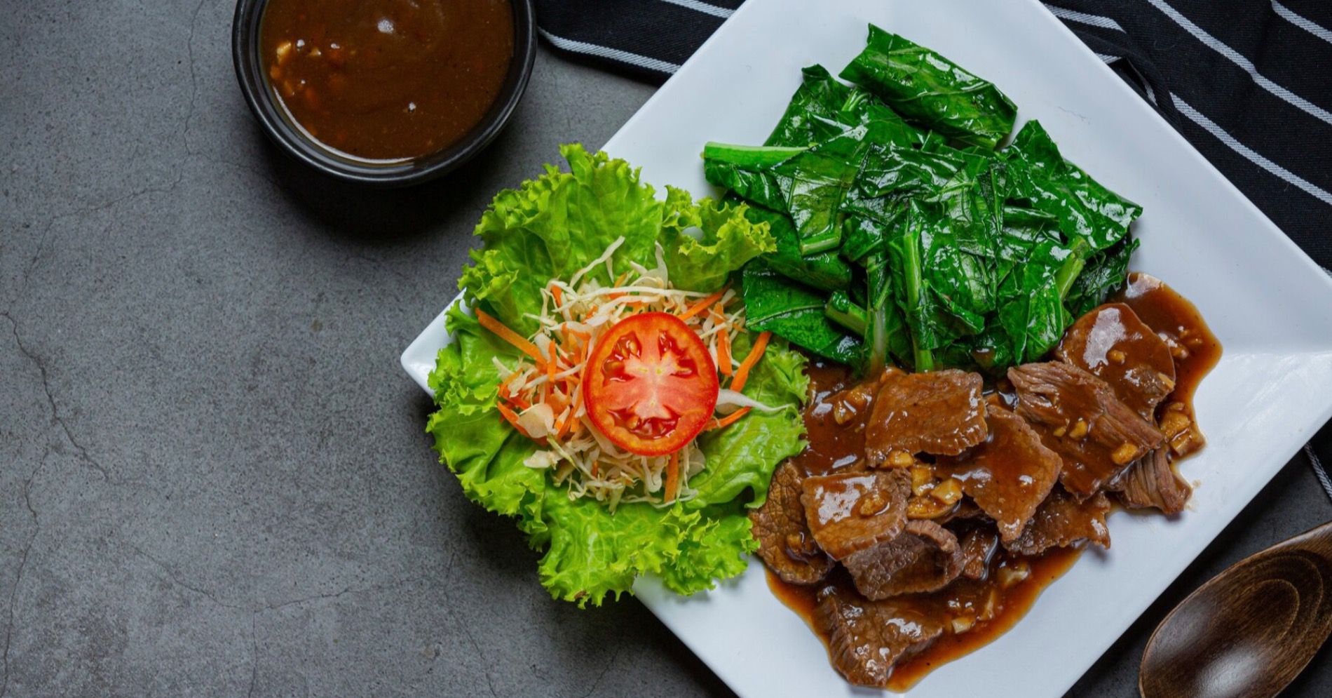 5 Ide Menu Olahan Daging Kurban yang Lezat Ala Chef Adie Miartadi