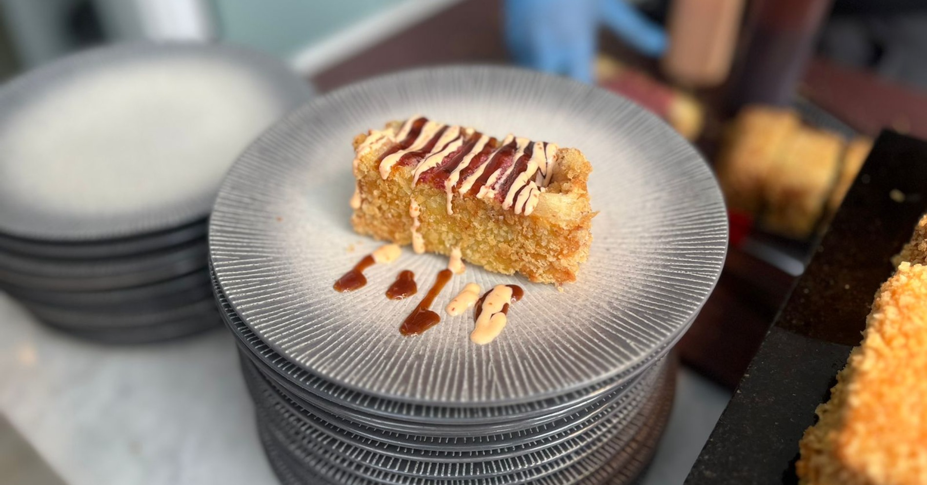 Hidangan kuliner kontemporer Jepang ala Chef Edi Pancamala (Sumber gambar: Indah Permata Hati/Hypeabis.id) Hidangan kuliner kontemporer Jepang ala Chef Edi Pancamala (Sumber gambar: Indah Permata Hati/Hypeabis.id)
