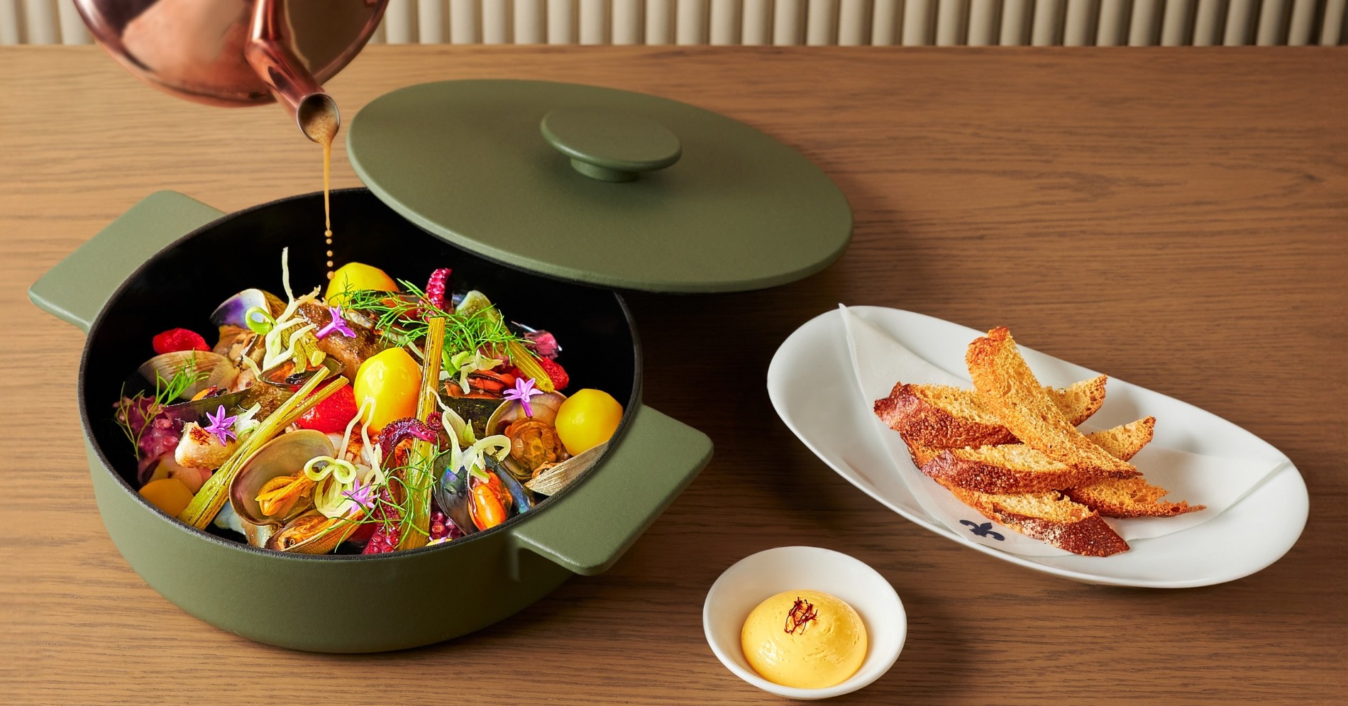 Sensasi Menyantap 3-Course Menu Khas Prancis dengan View Marina Bay di Maison Boulud
