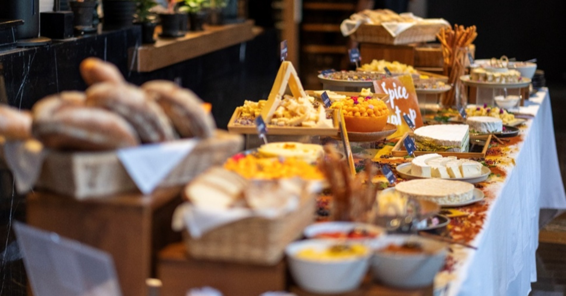 Perpaduan Keju Prancis dan Rempah Indonesia di Europe Full of Character: Savor Cheeses of France