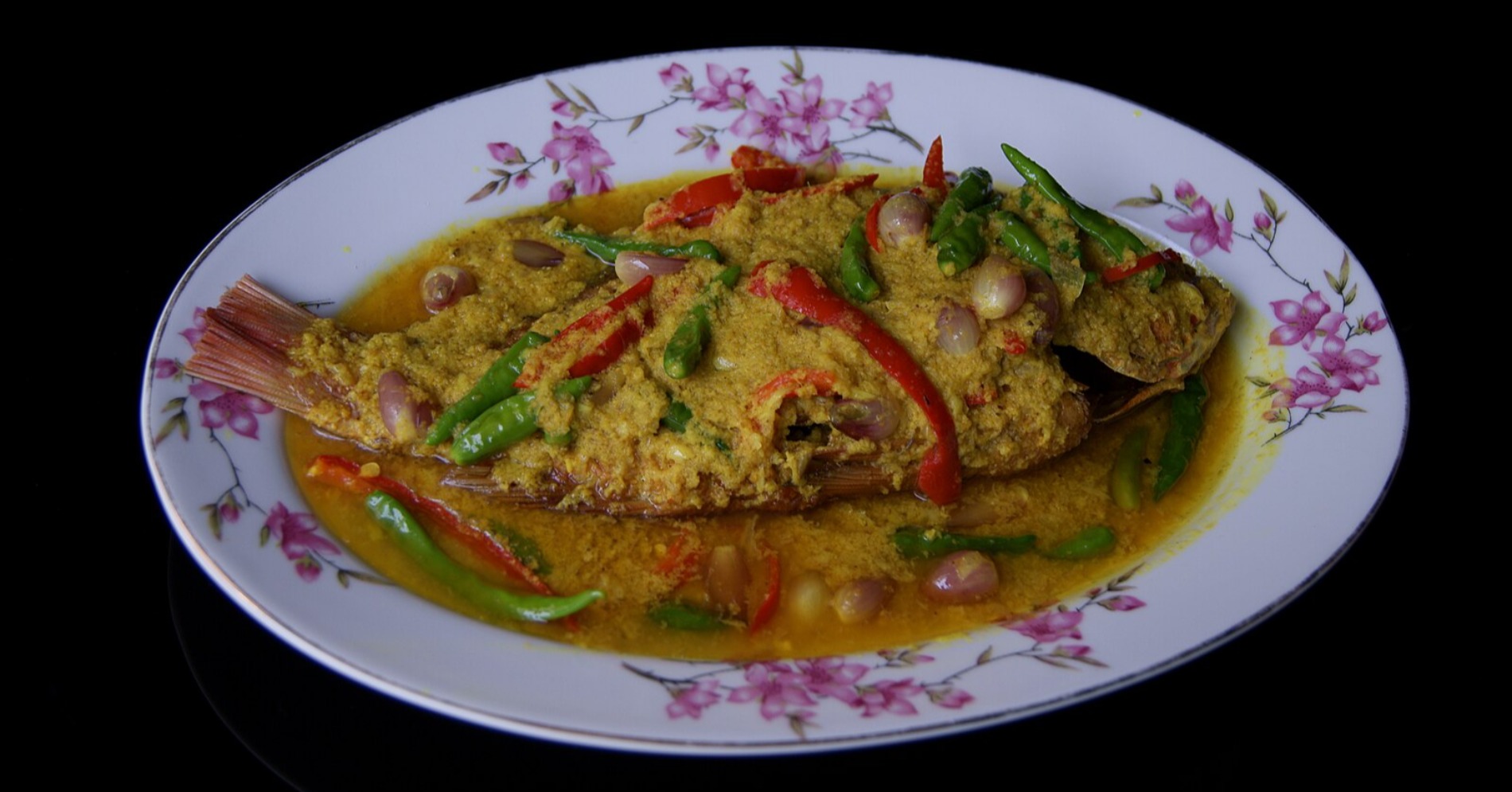 Resep Pesmol Ikan yang Sedap & Simpel Buatnya