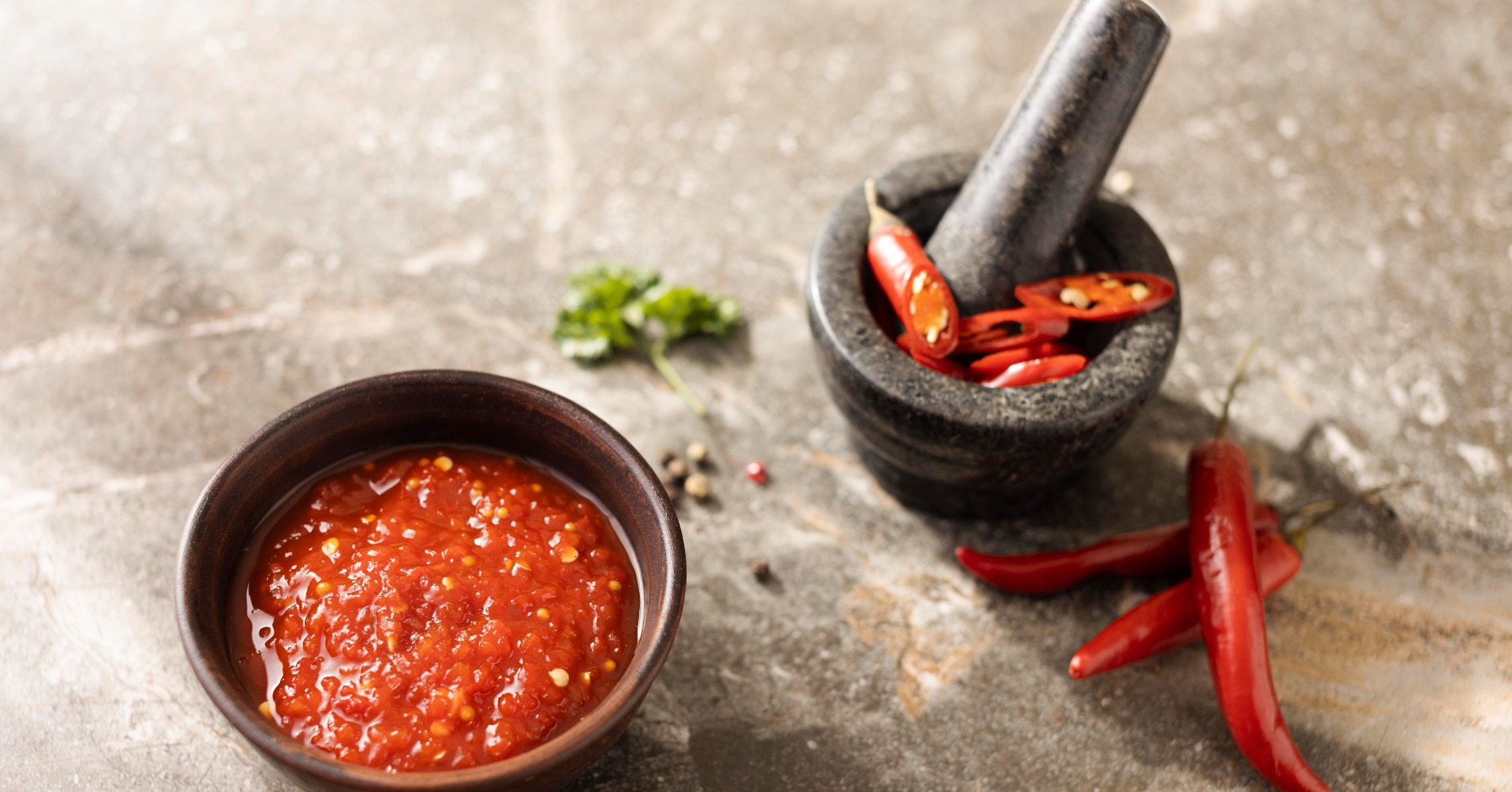 Cek 4 Jenis Cobek & Keunggulannya untuk Bahan Masakan