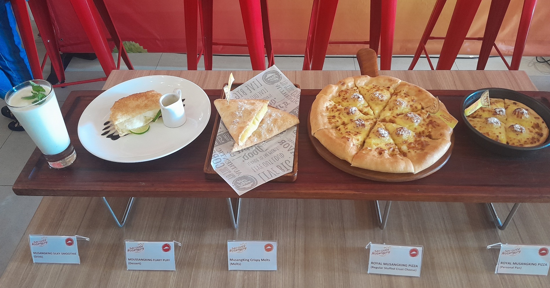 Mencicipi Cita Rasa Topping Pizza Durian Sultan Berpadu Keju Mozarella