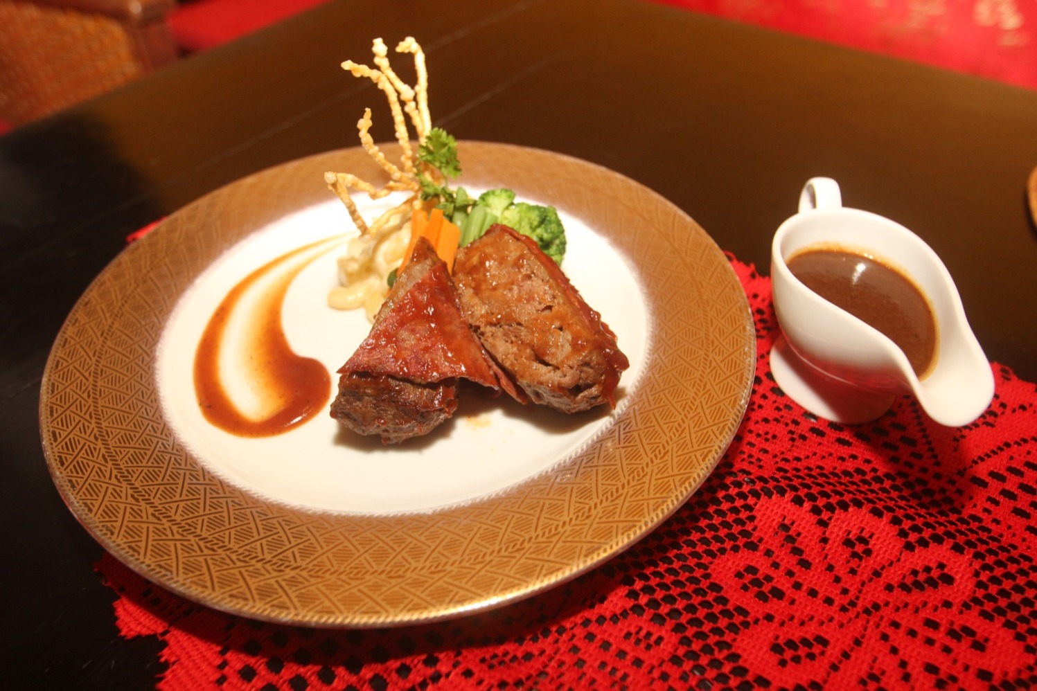 Dapur Babah Elite (Sumber gambar: JIBI/Bisnis/Robby Fathan) Dapur Babah Elite (Sumber gambar: JIBI/Bisnis/Robby Fathan)