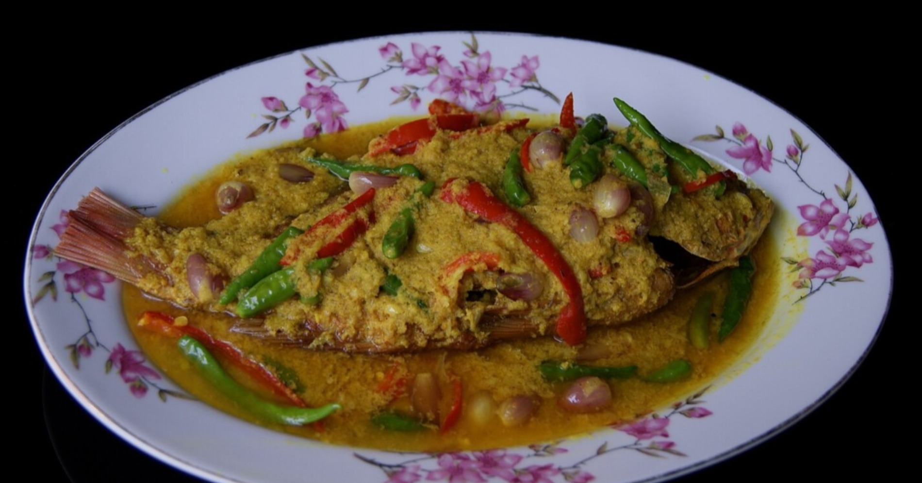 Resep Pesmol Ikan yang Sedap & Simpel Buatnya