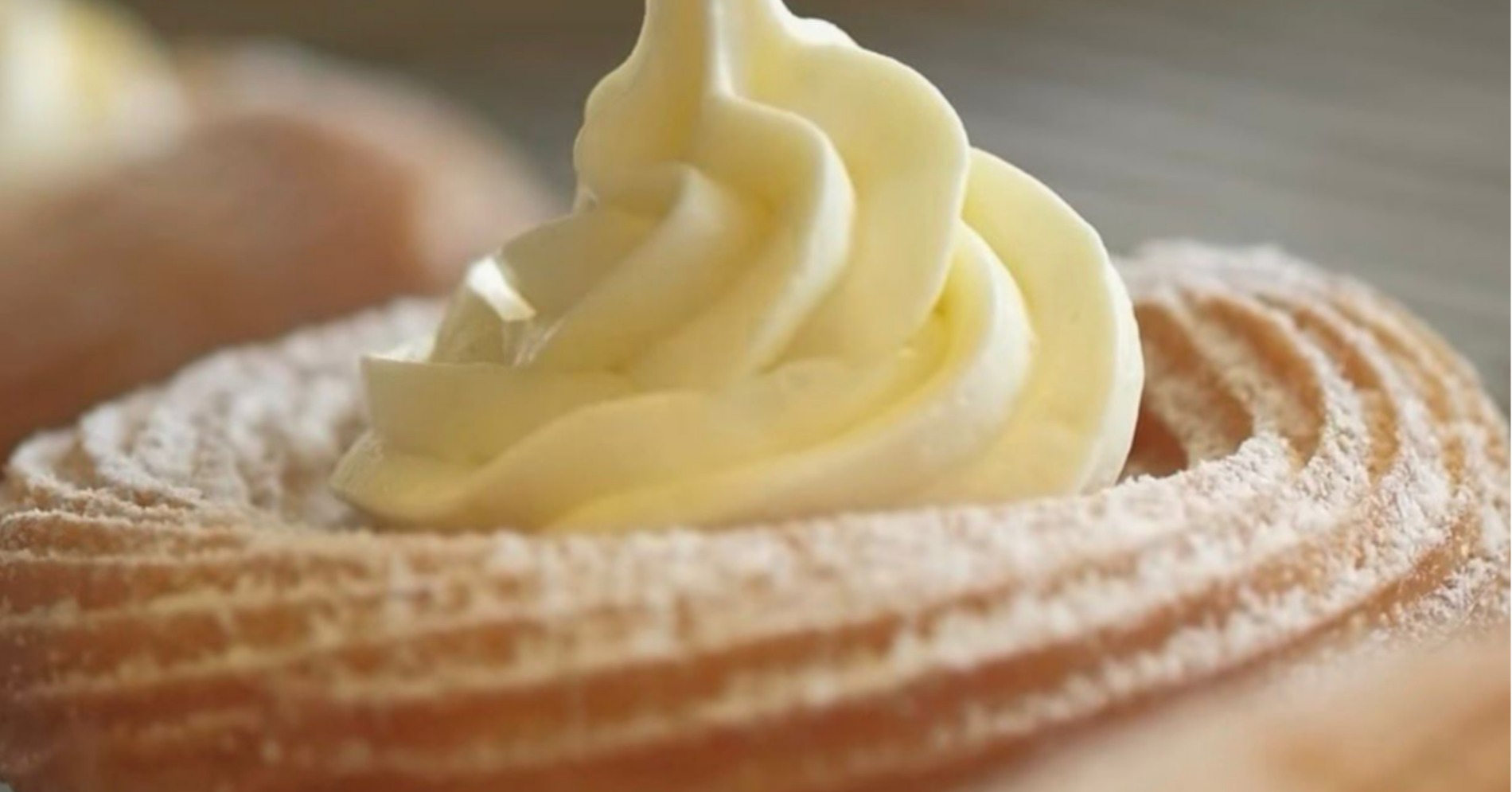 Cruller, Pastry Goreng Khas Prancis yang Kini Viral di Bandung