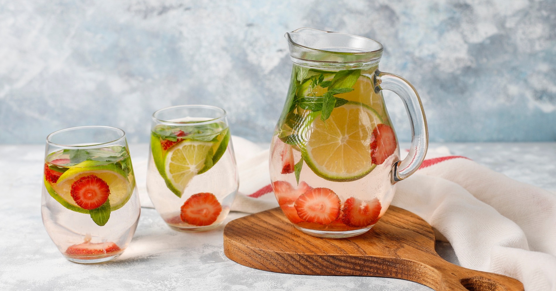 3 Resep & Cara Membuat Infused Water, Asupan Sehat setelah Lebaran